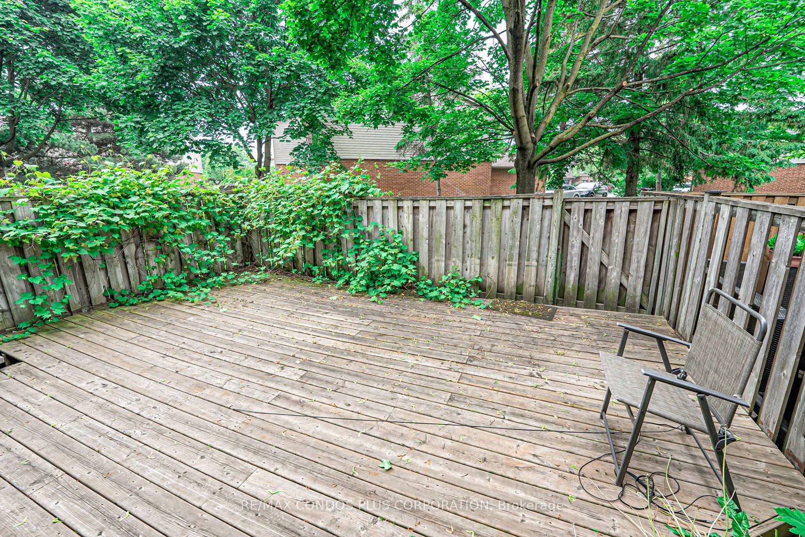 525 Meadows Boulevard 31 Property Photo 33