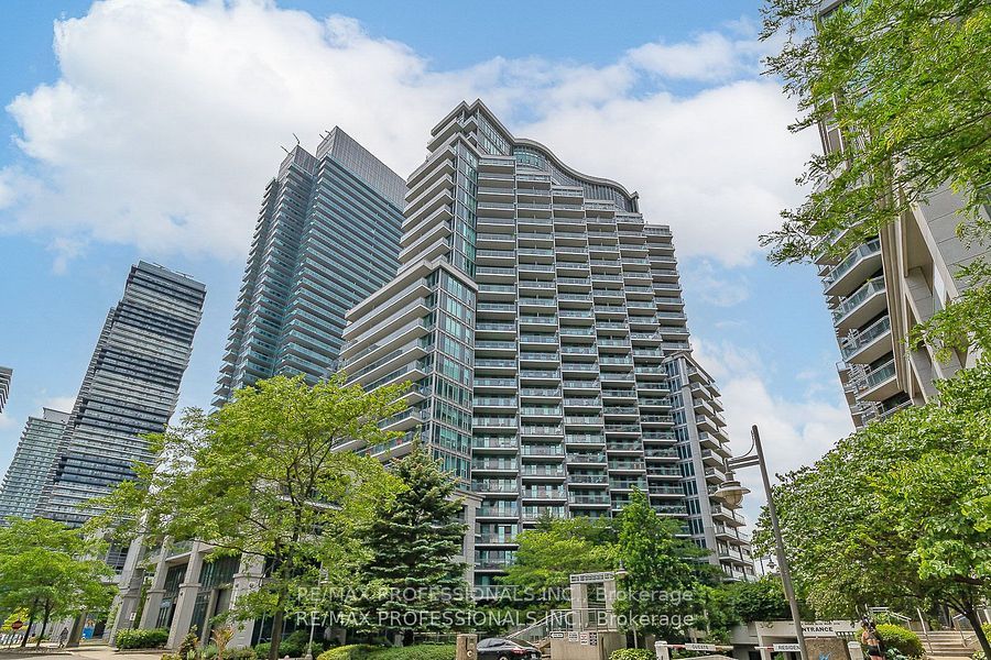 2121 Lake Shore Boulevard W 1004 Property Photo 1