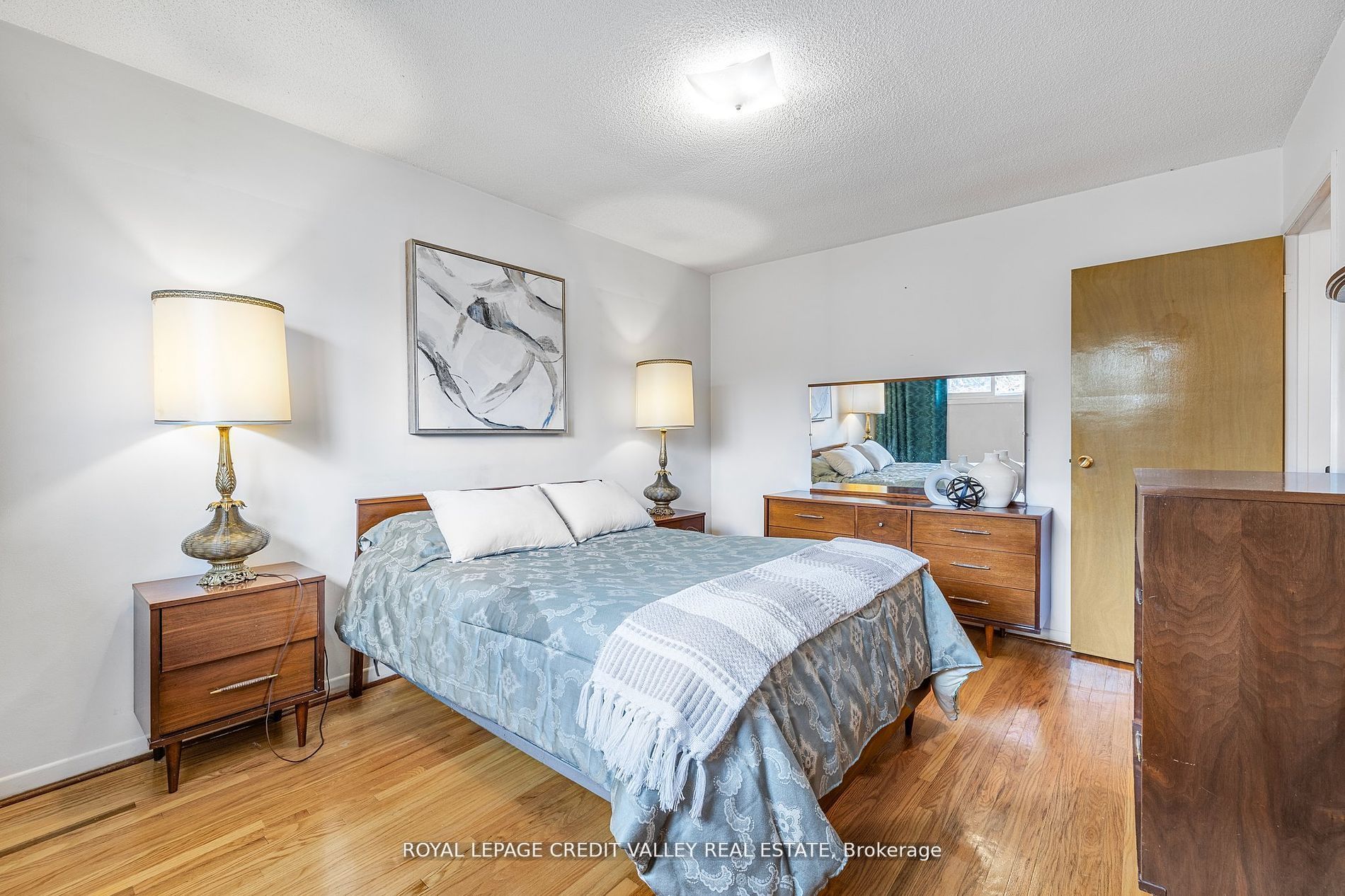 82 Terra Cotta Crescent Property Photo 22