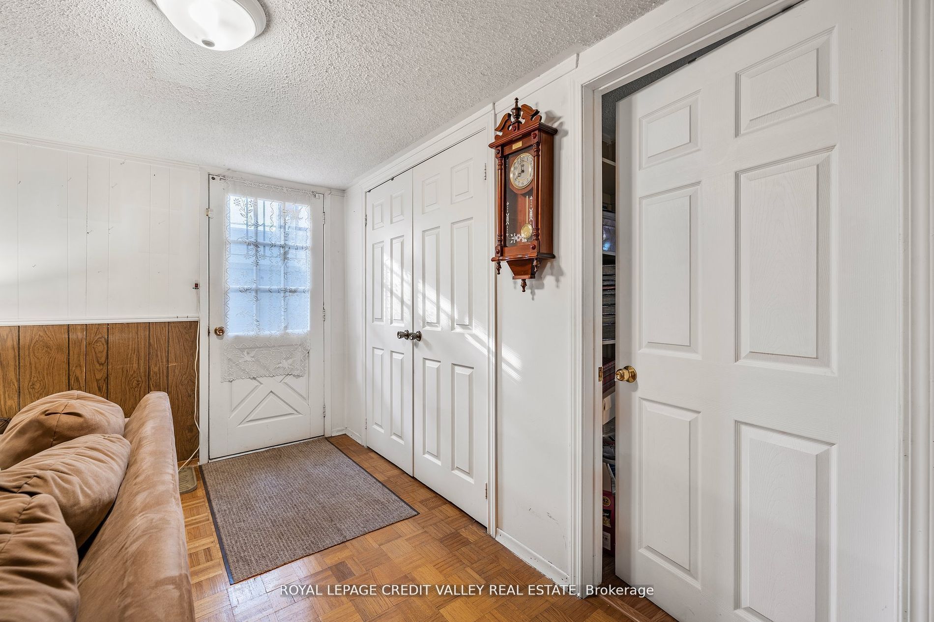 82 Terra Cotta Crescent Property Photo 34