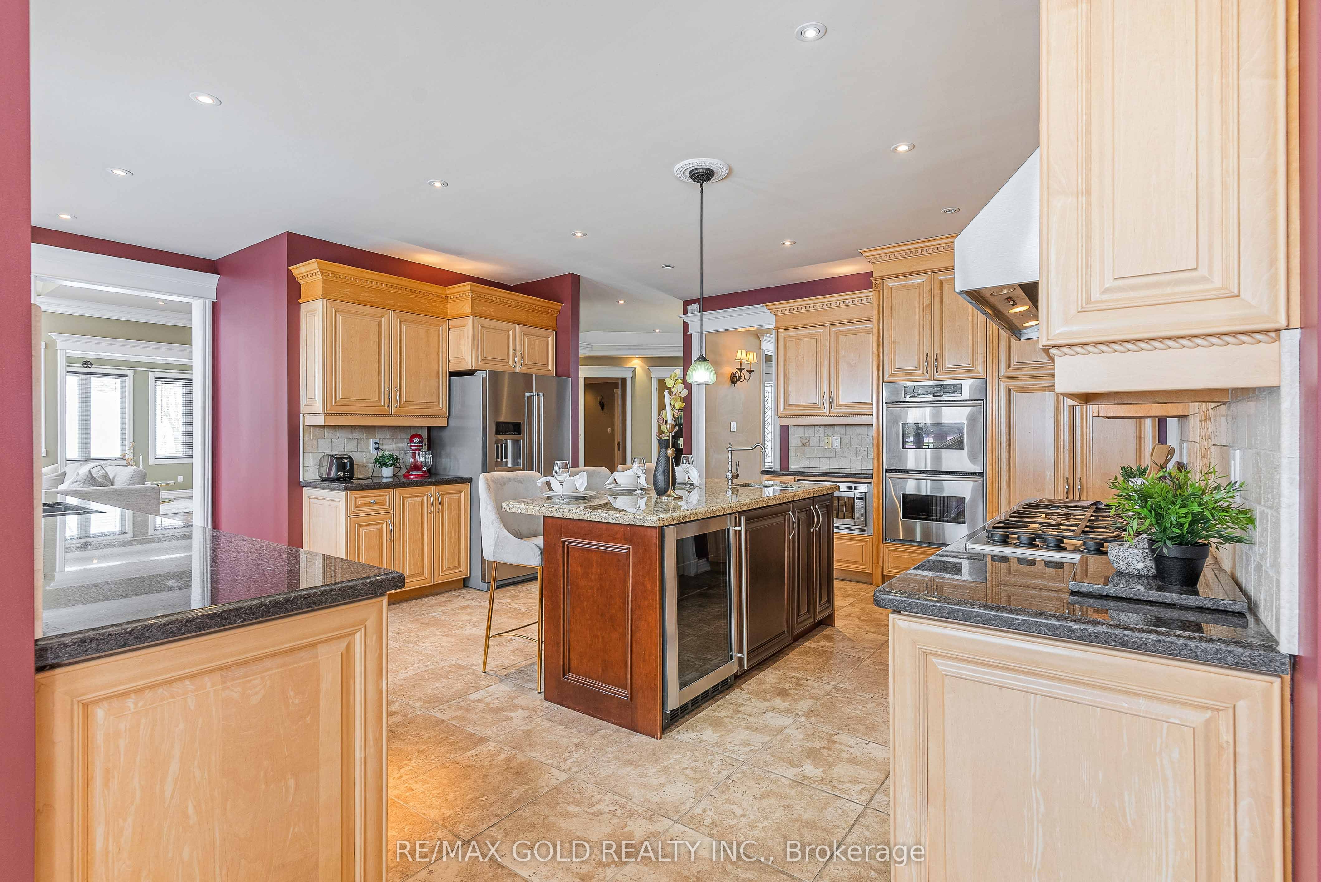 17 Highcrest Road Property Photo 13