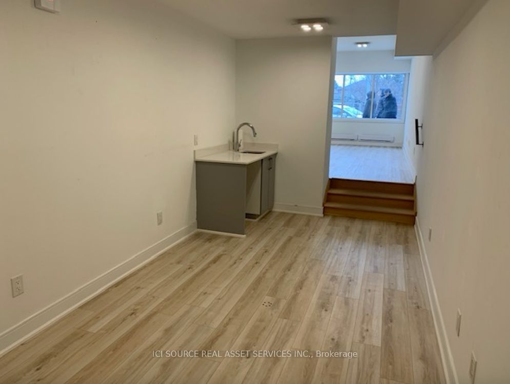 553 Lakeshore Road Property Photo 9