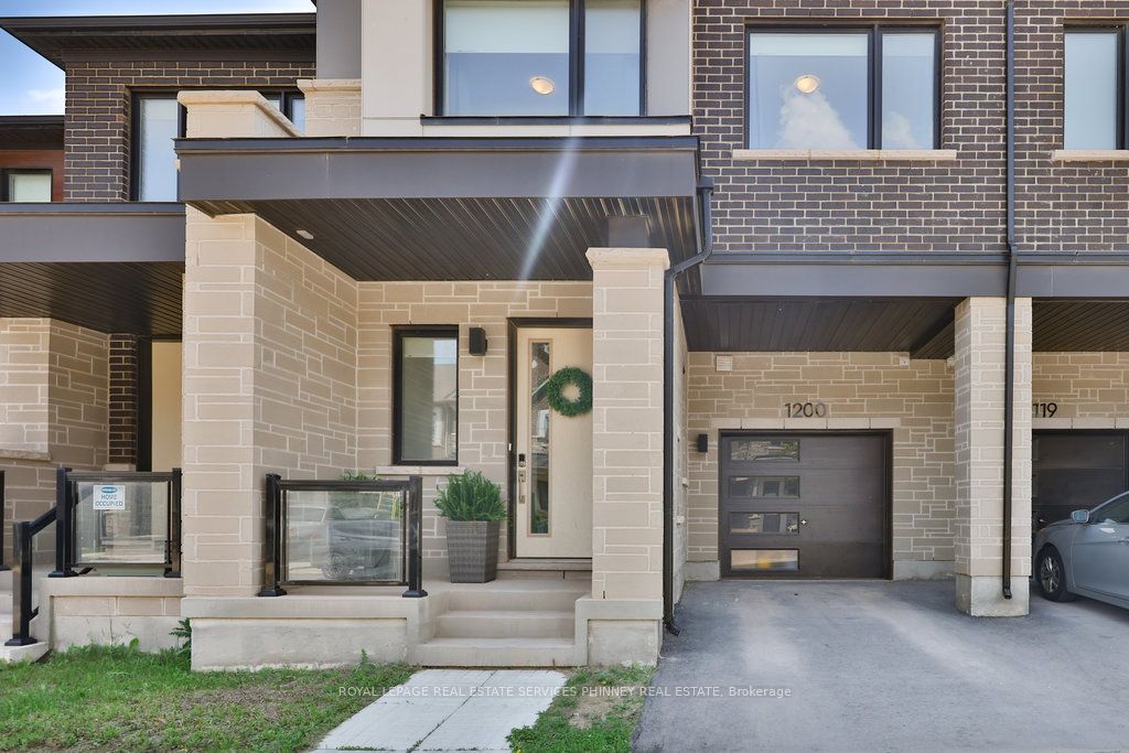 1200 Anson Gate Property Photo 2