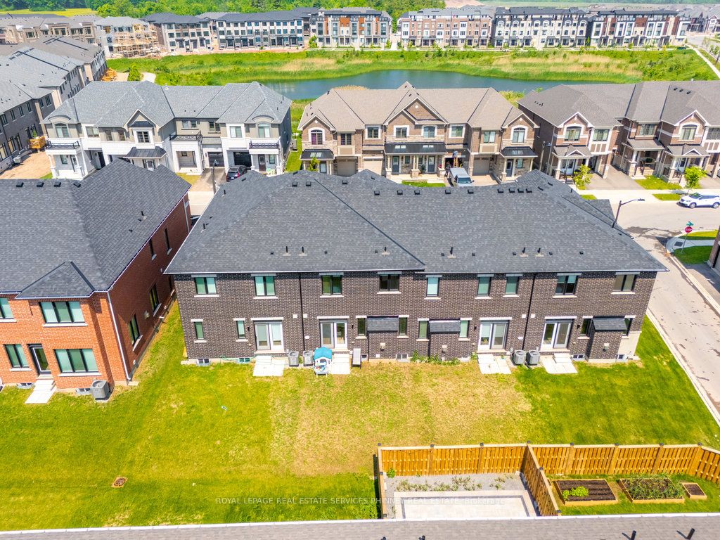 1200 Anson Gate Property Photo 25