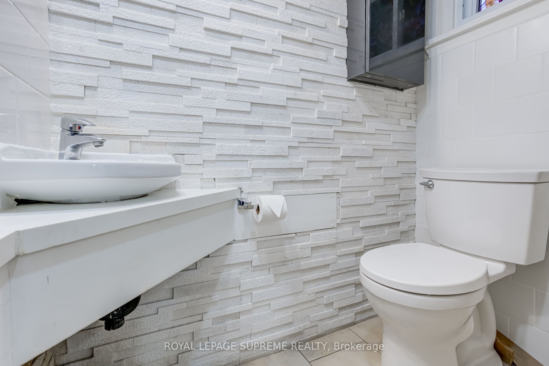 118 Runnymede Road 1 Property Photo 18