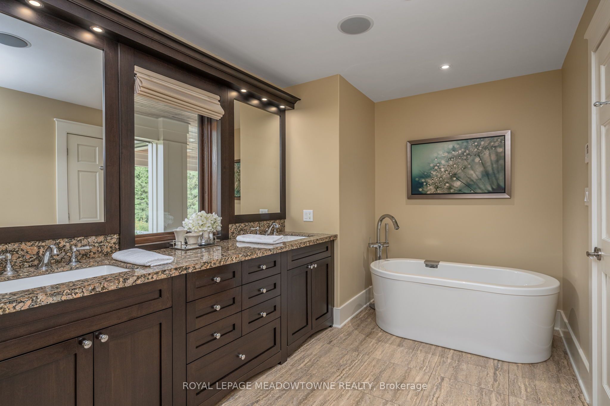 13738 Sixth Line Property Photo 22