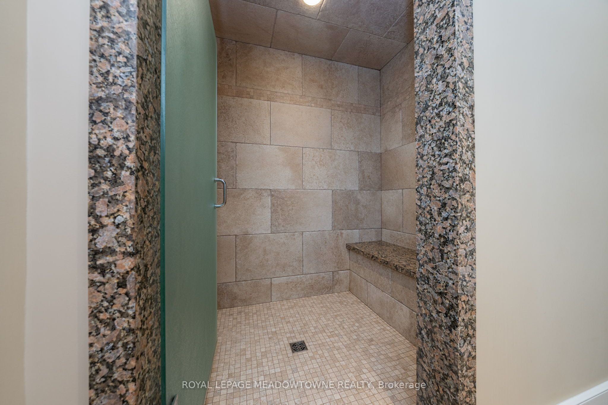 13738 Sixth Line Property Photo 23