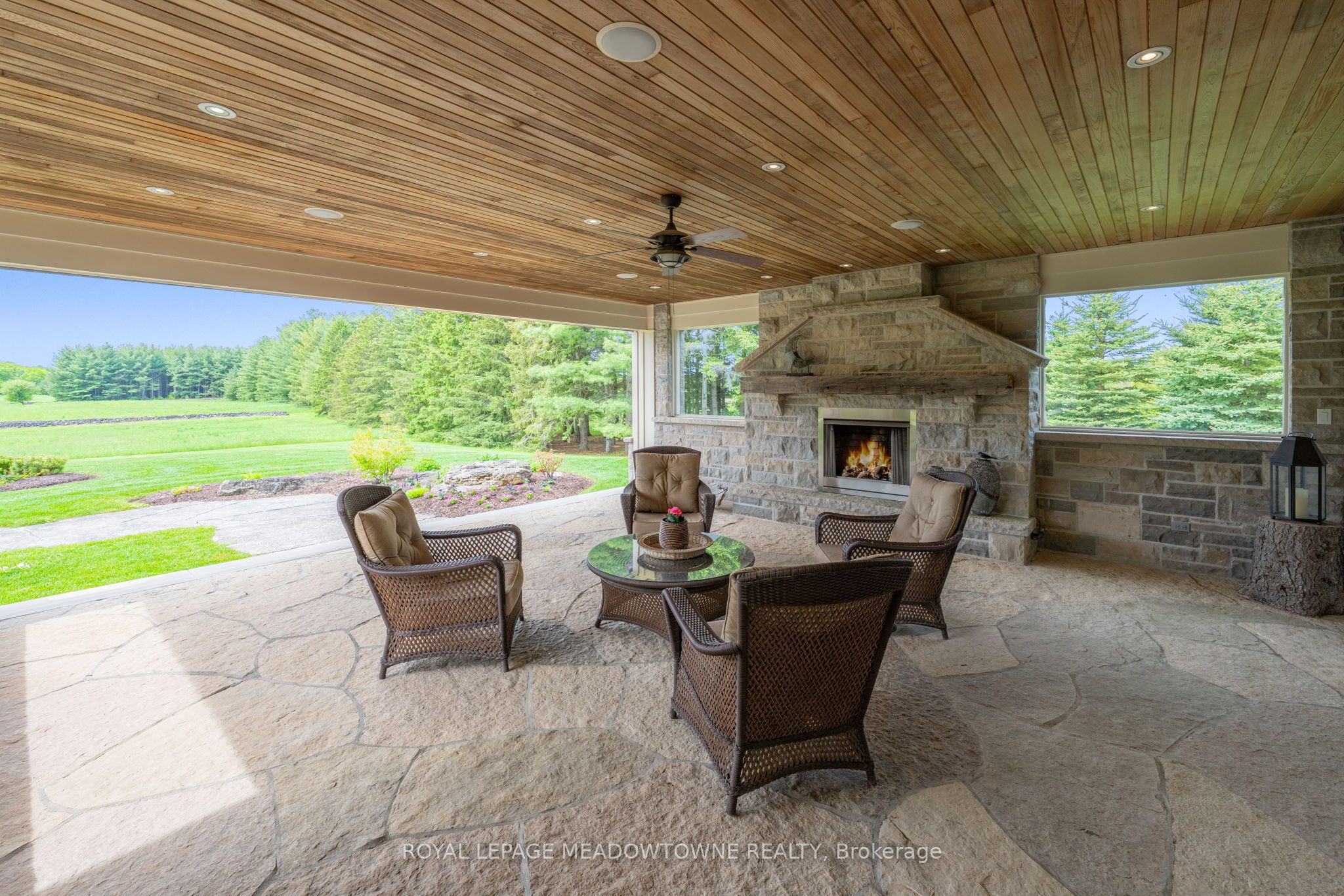 13738 Sixth Line Property Photo 24