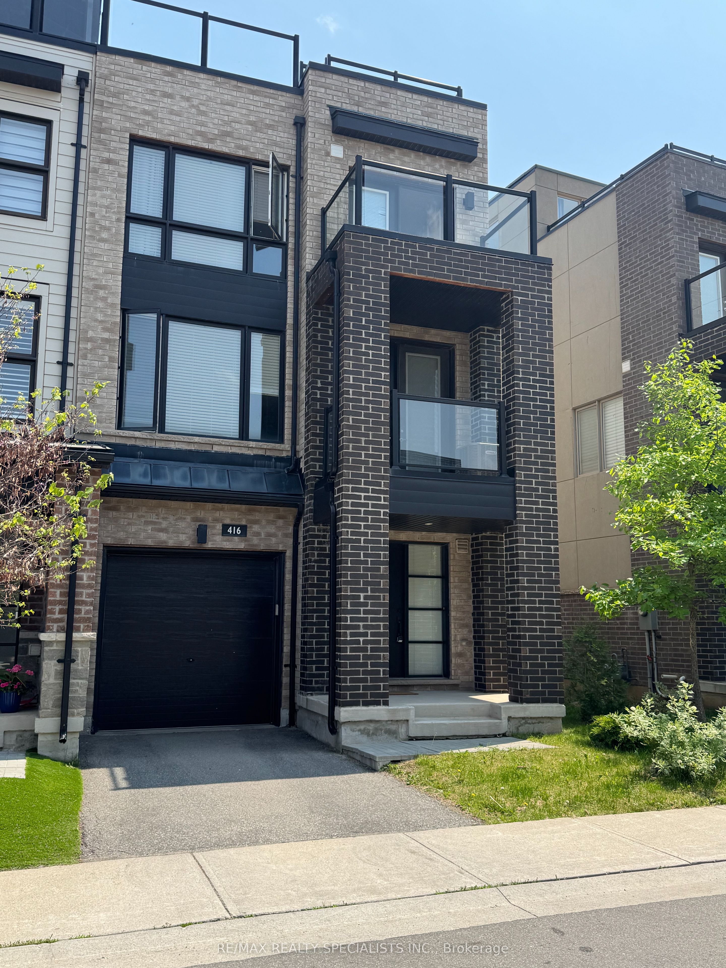 416 Athabasca Common Property Photo 1
