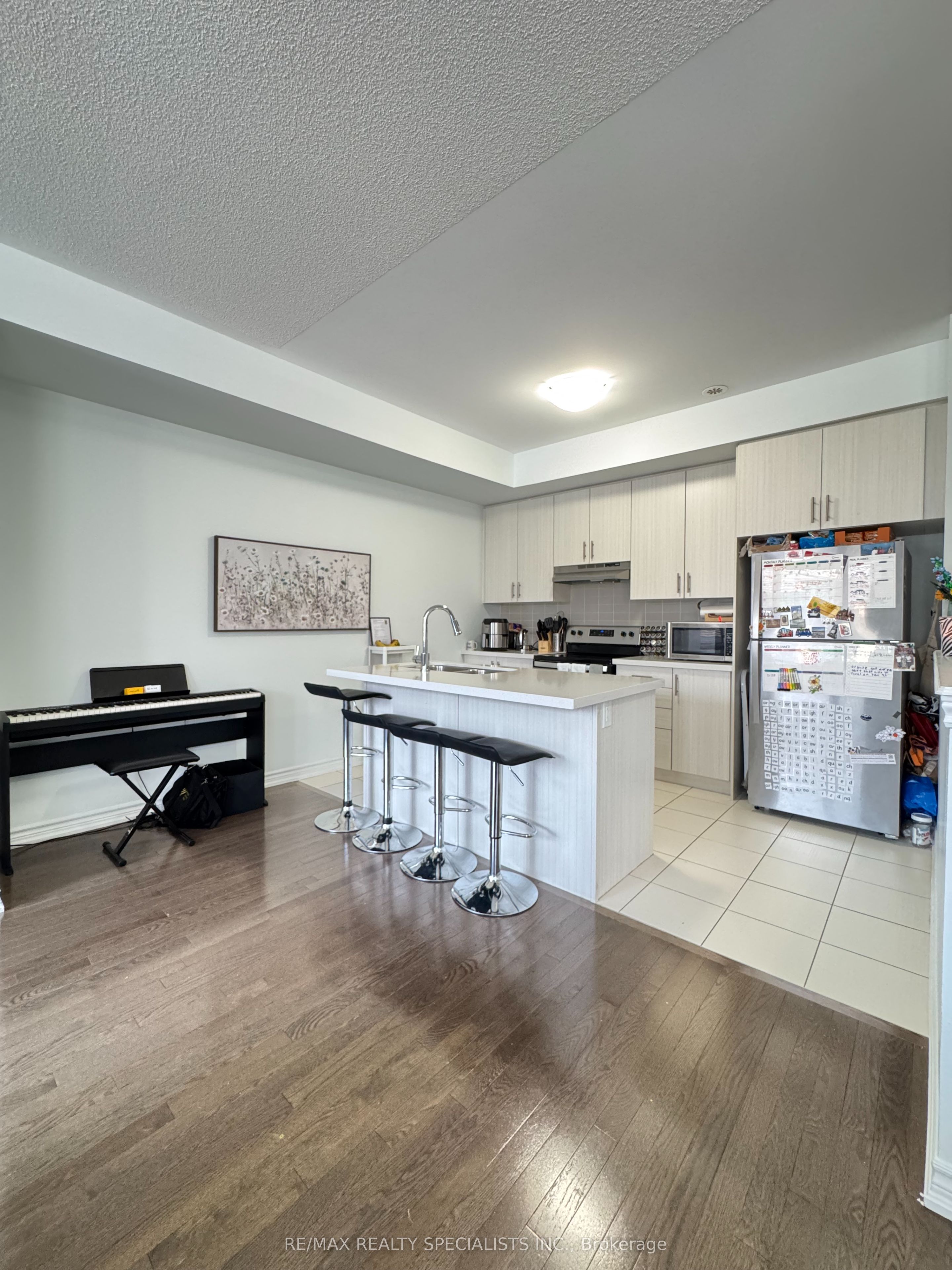 416 Athabasca Common Property Photo 6