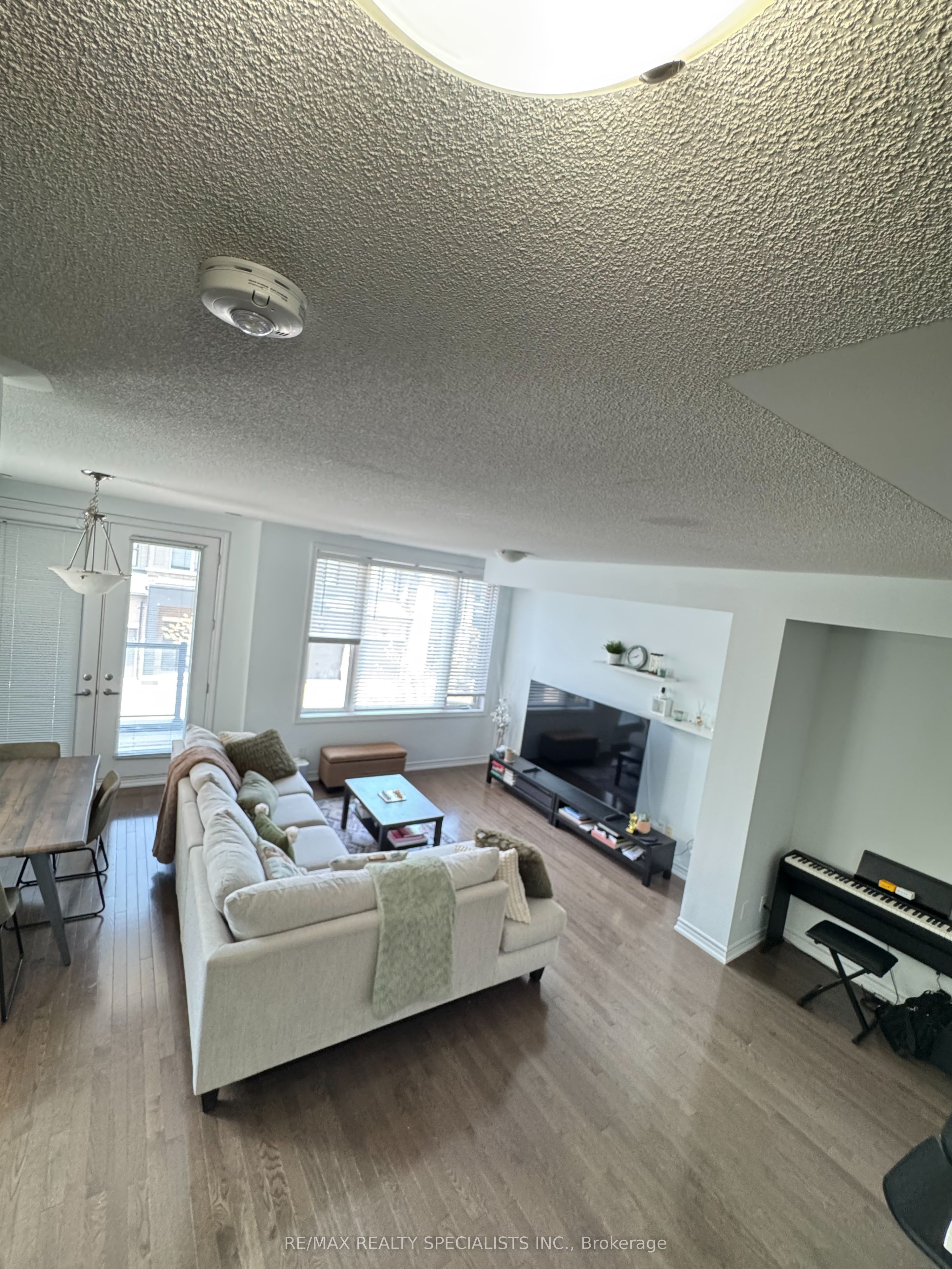 416 Athabasca Common Property Photo 11