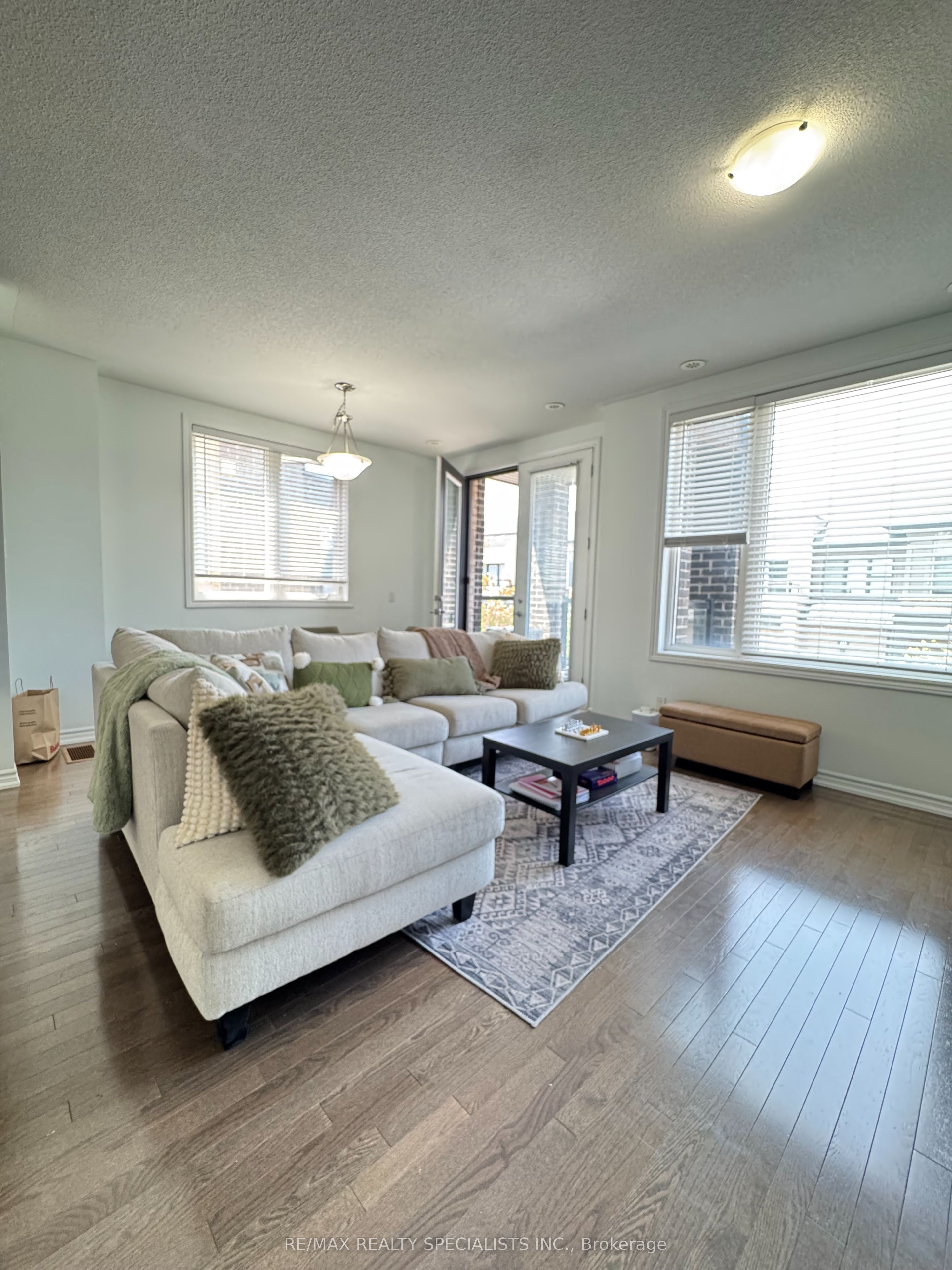 416 Athabasca Common Property Photo 13