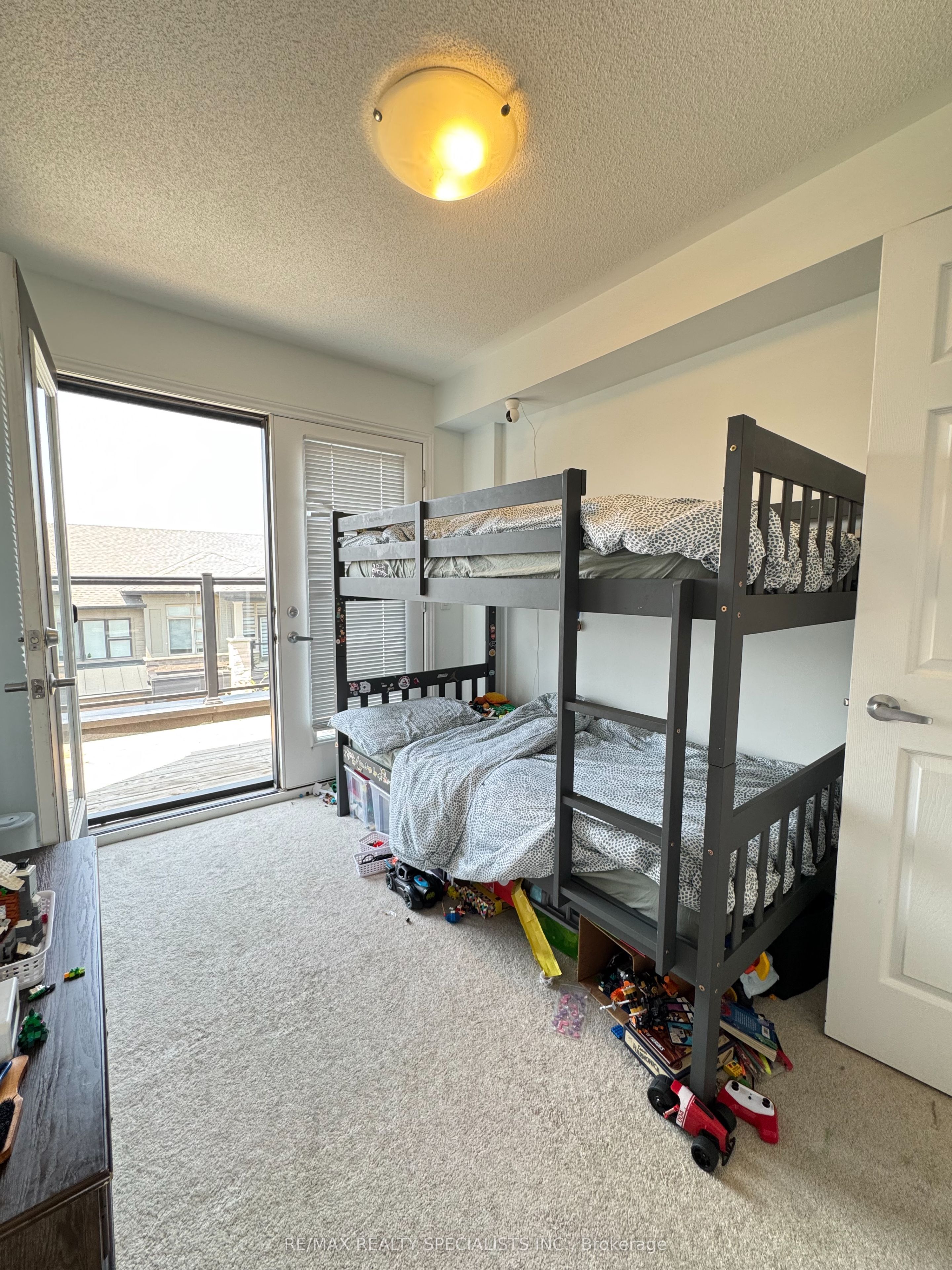 416 Athabasca Common Property Photo 23
