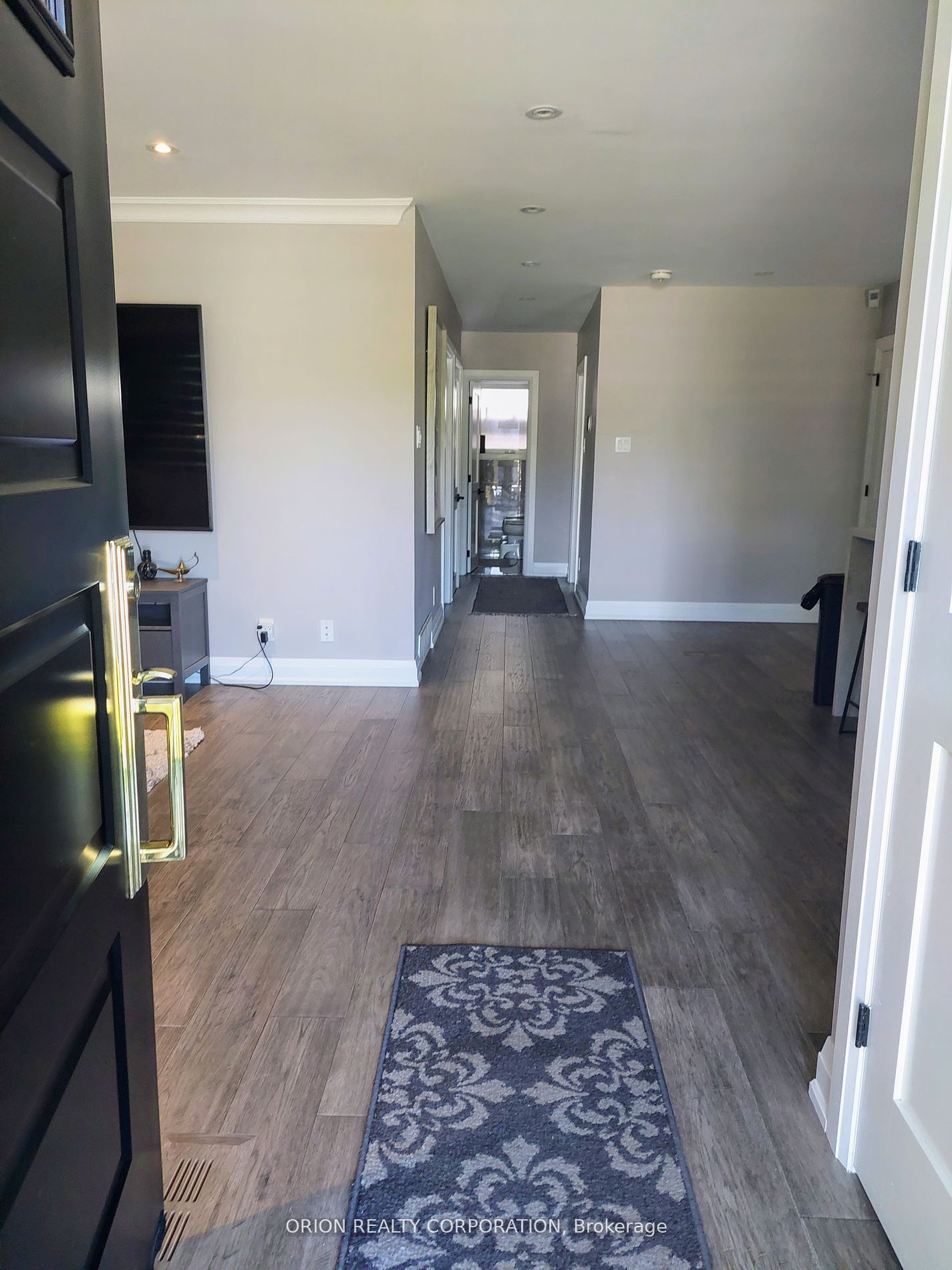 20 Bradbury Crescent Property Photo 2