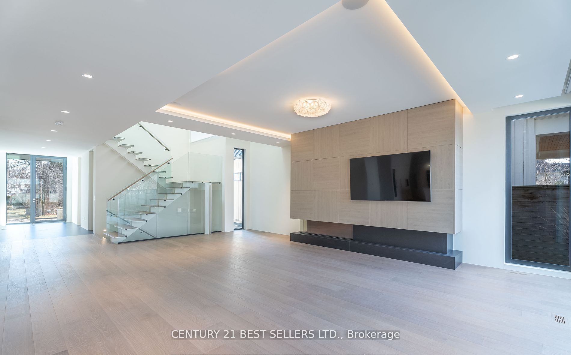 119 Cumberland Drive Property Photo 3