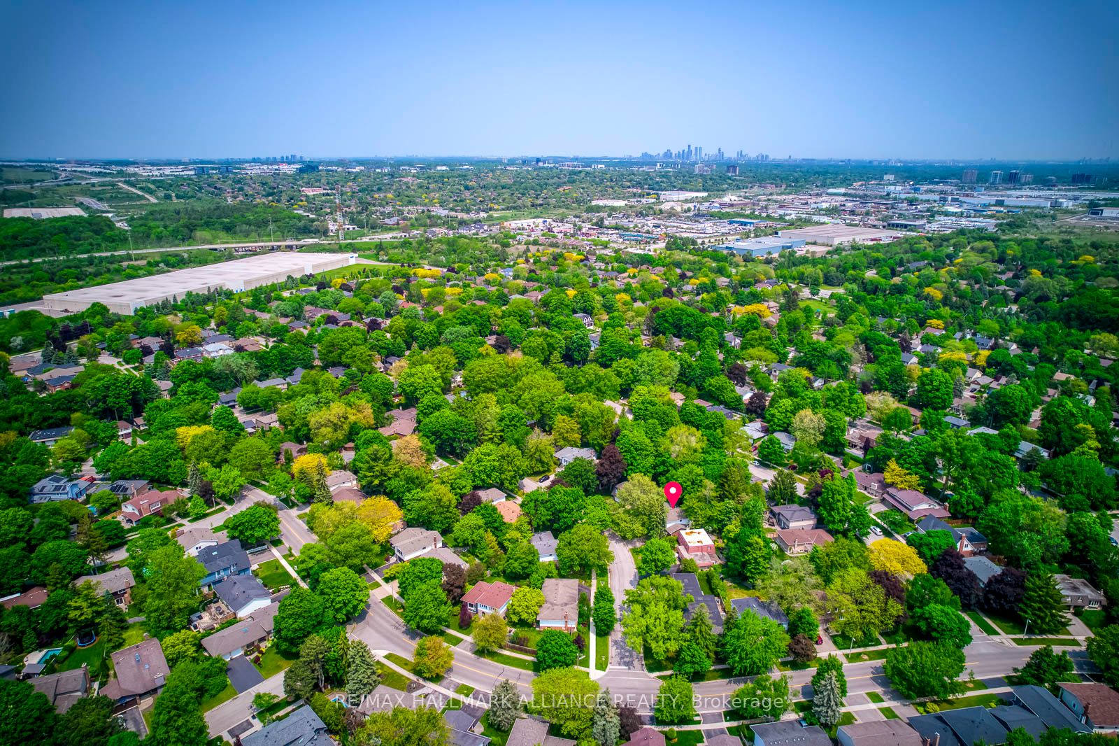 455 Canterbury Crescent Property Photo 30