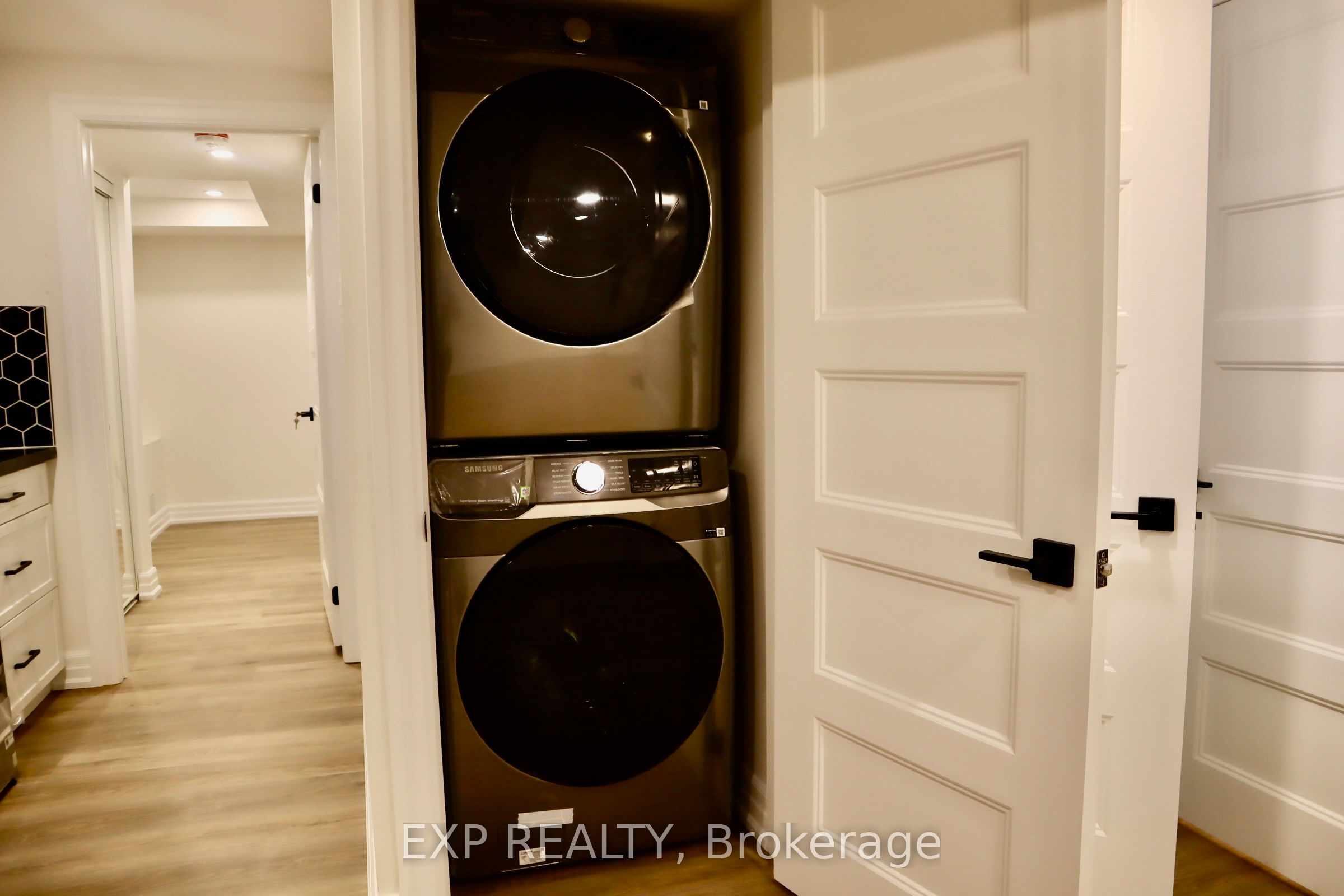 1300 Ridgebank Drive Lower Property Photo 6