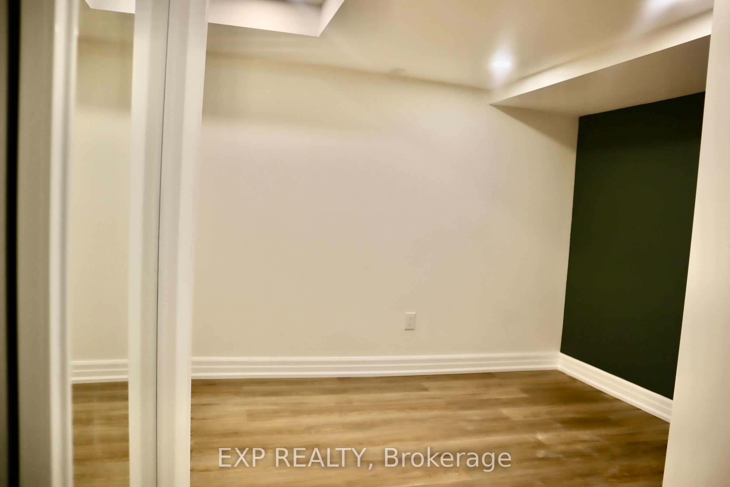 1300 Ridgebank Drive Lower Property Photo 13