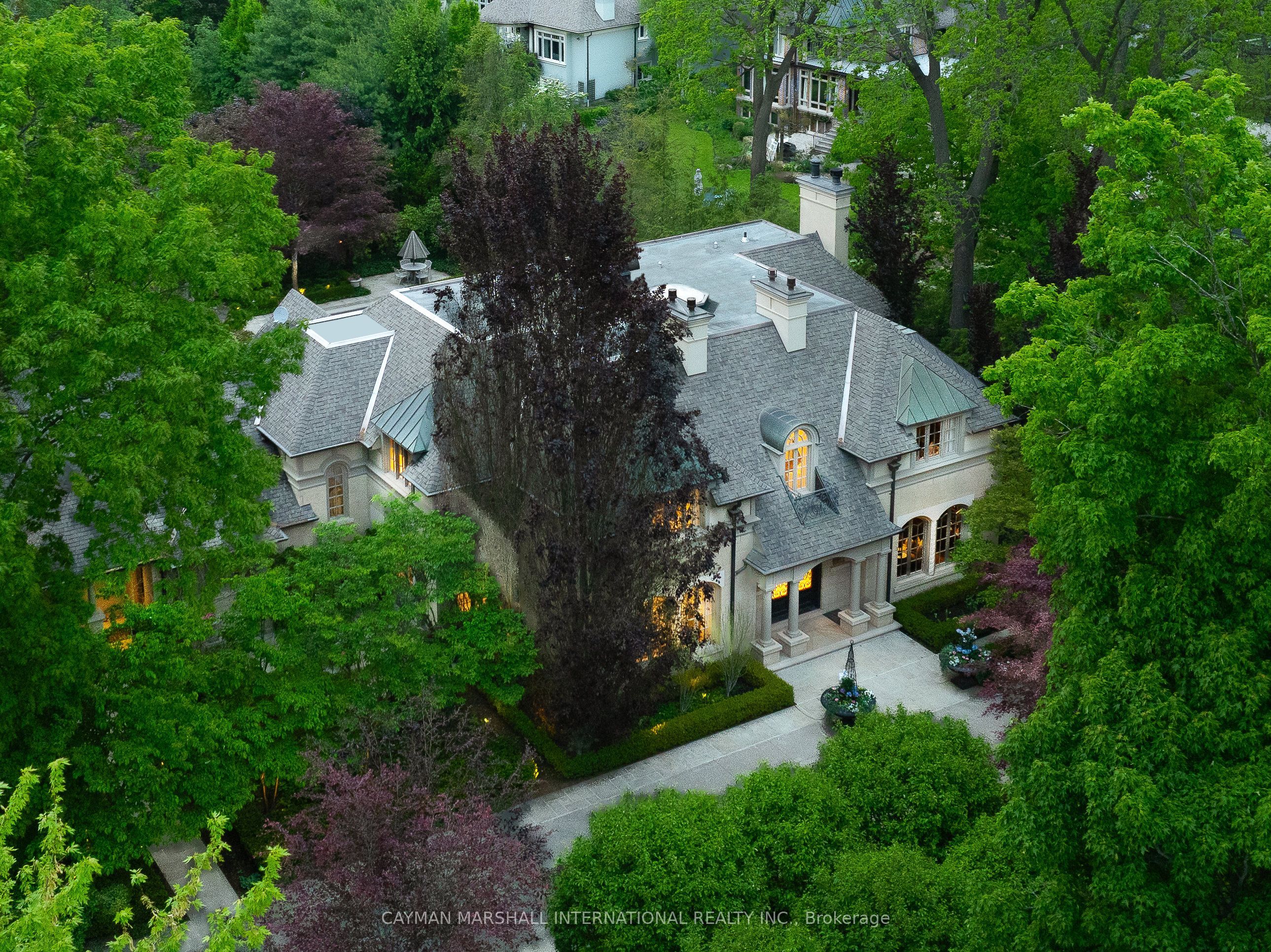 1021 Lakeshore Road Property Photo 1