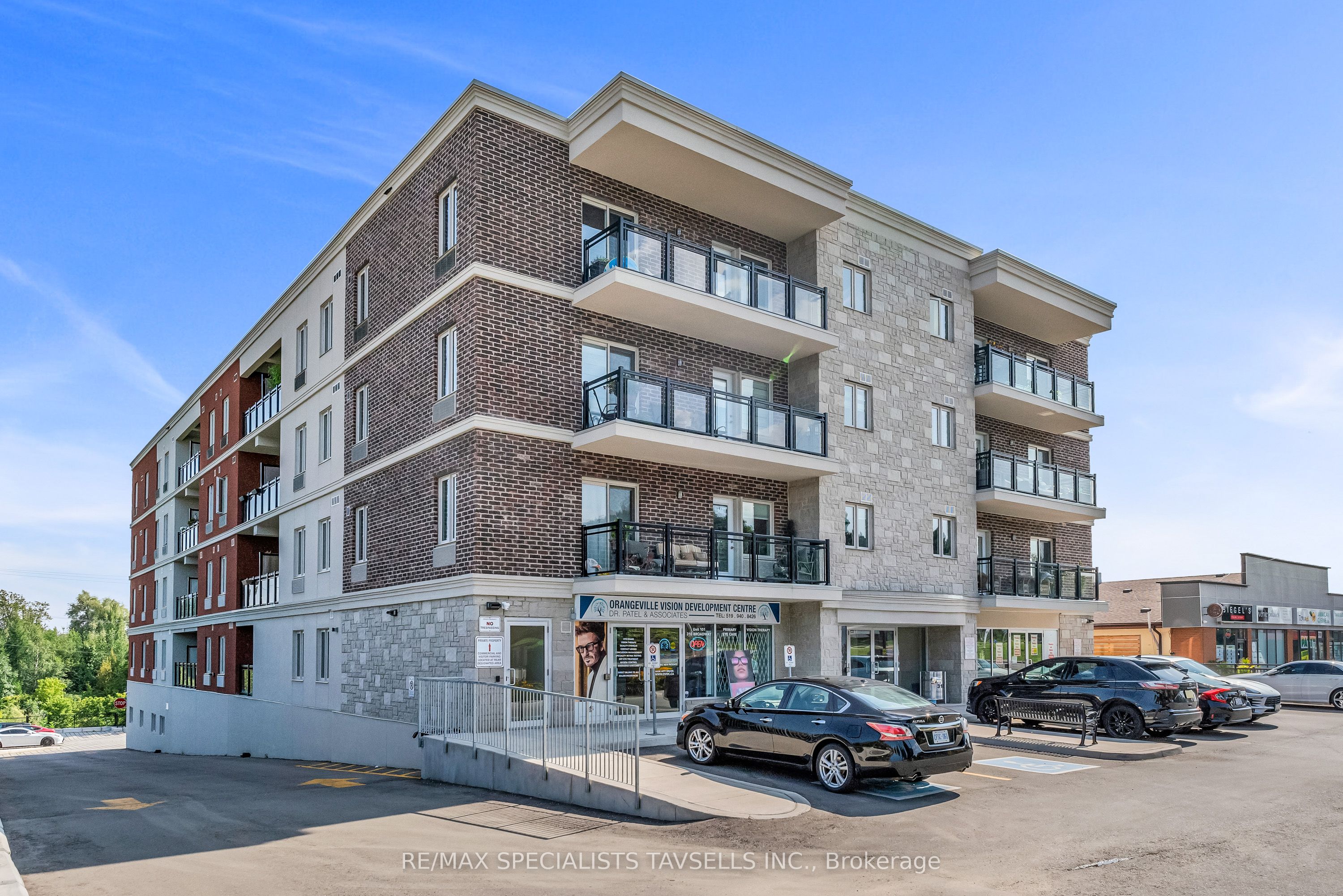 310 Broadway Avenue 308 Property Photo 1