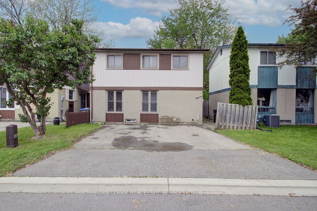 11 Jacobs Square Property Photo 1
