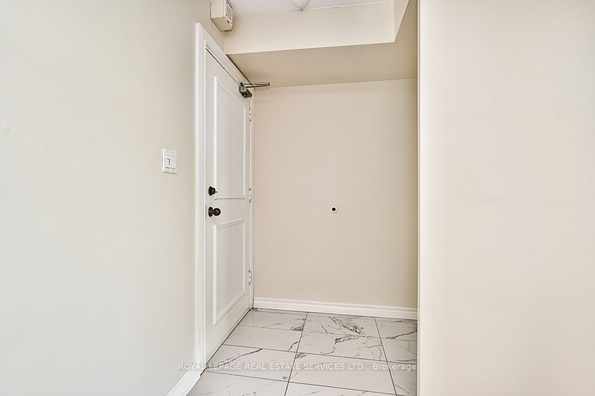 2263 Marine Drive 808 Property Photo 7