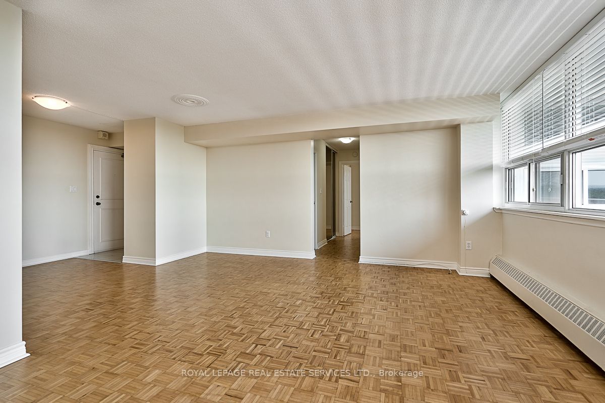2263 Marine Drive 808 Property Photo 9