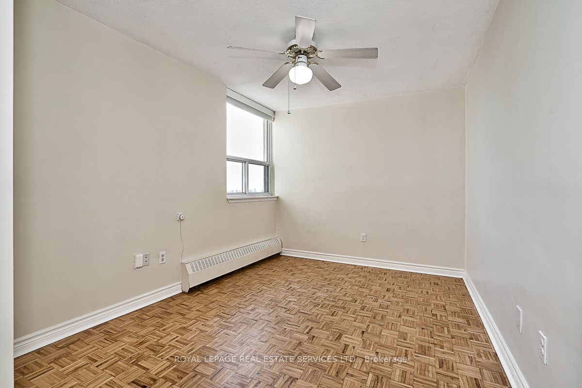 2263 Marine Drive 808 Property Photo 18