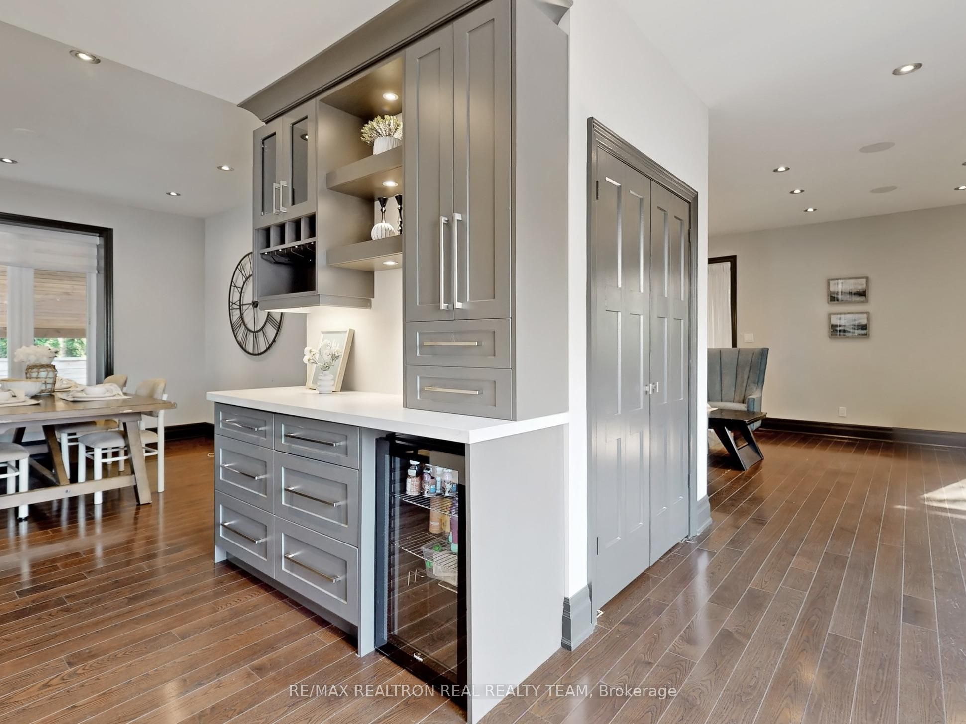 72 Burrows Avenue Property Photo 14