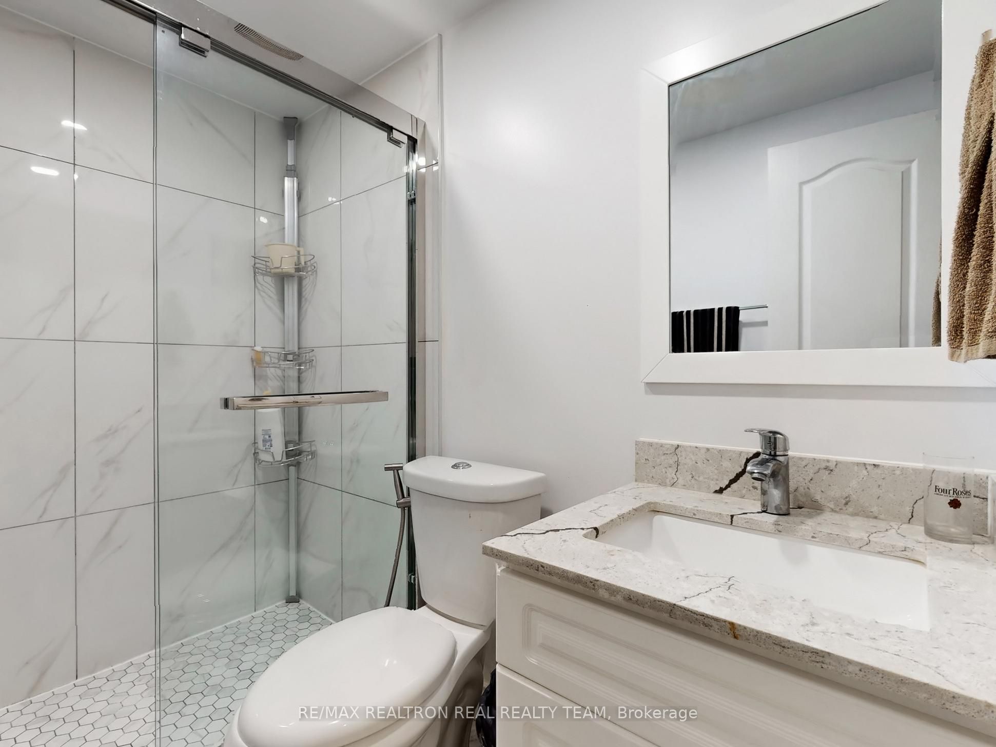 72 Burrows Avenue Property Photo 47