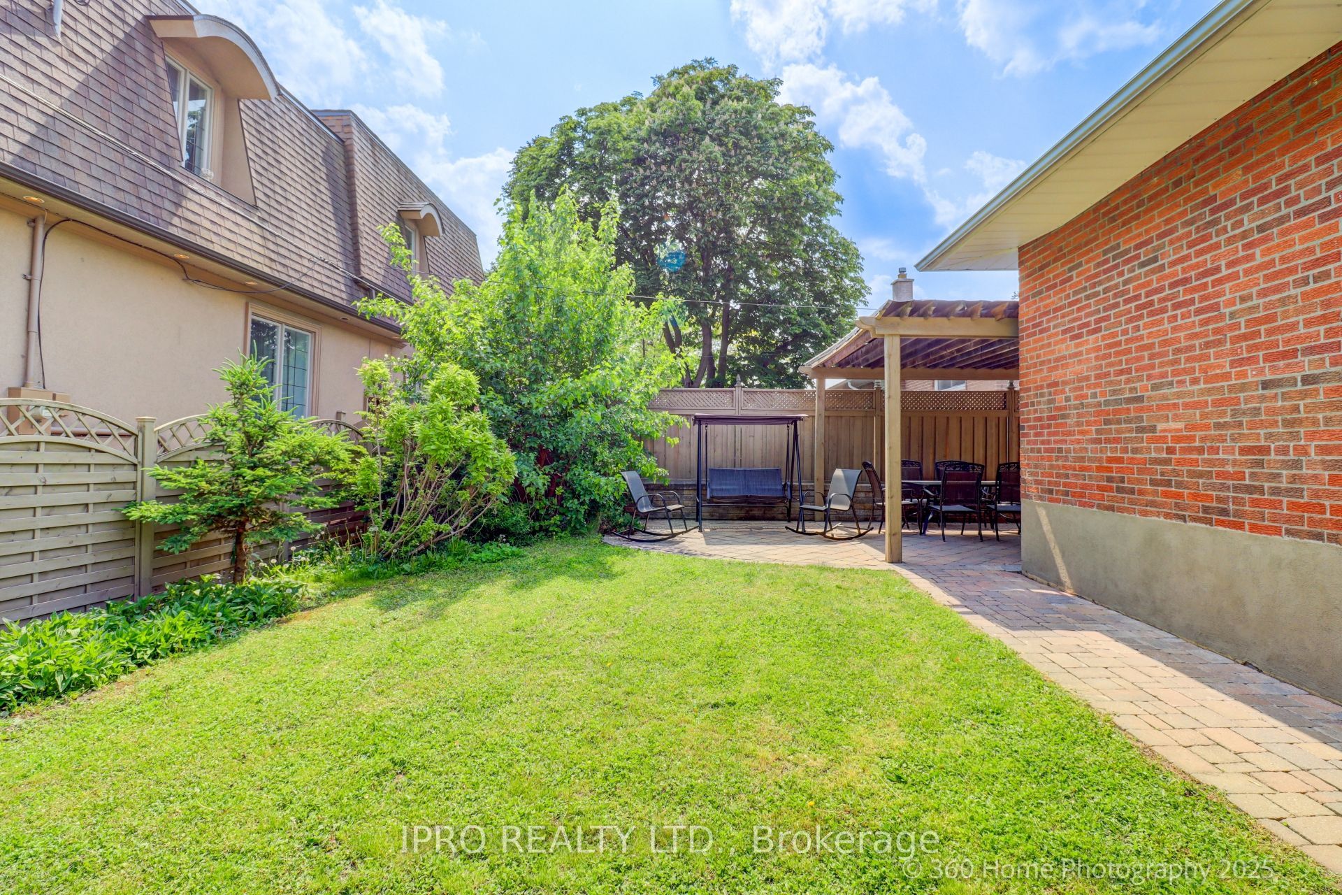 40 Carsbrooke Road Property Photo 23