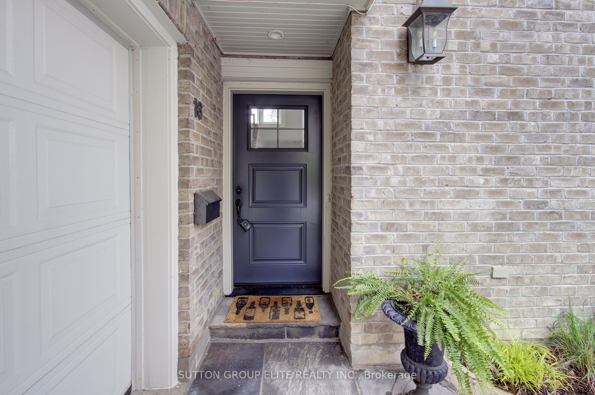 16 Nautical Lane Property Photo 6