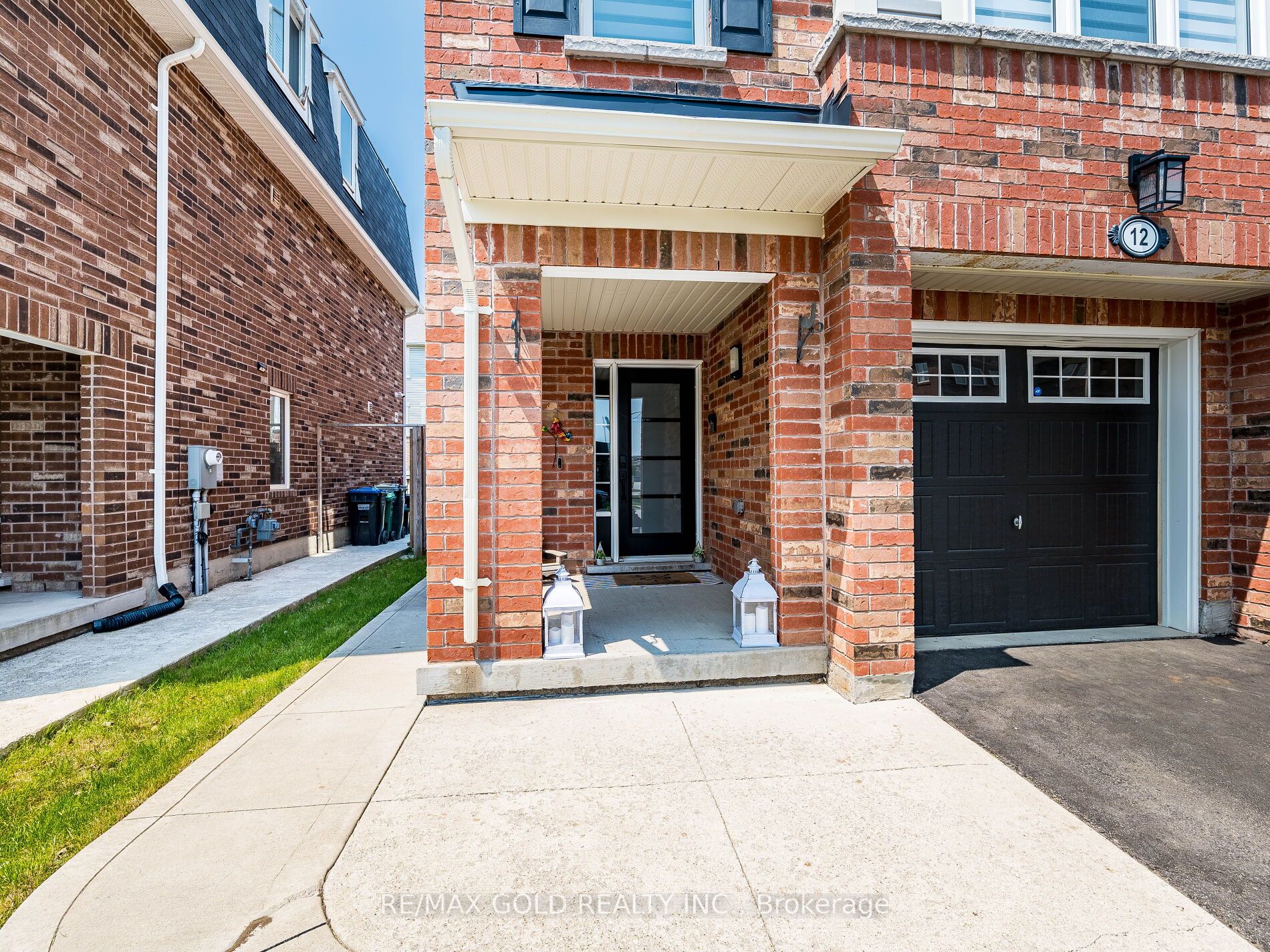 12 Affleck Road Property Photo 2