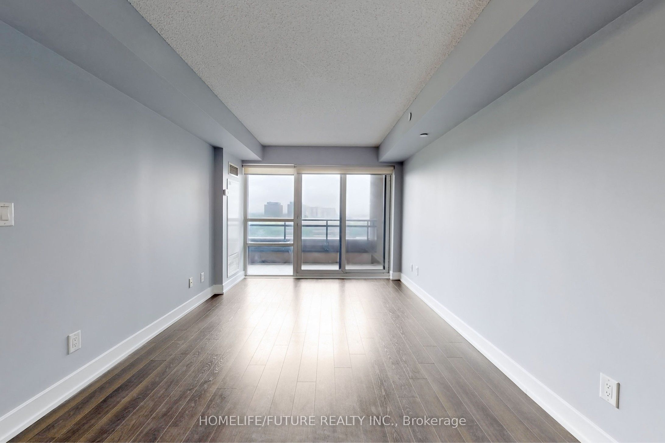 6 Eva Road 701 Property Photo 4