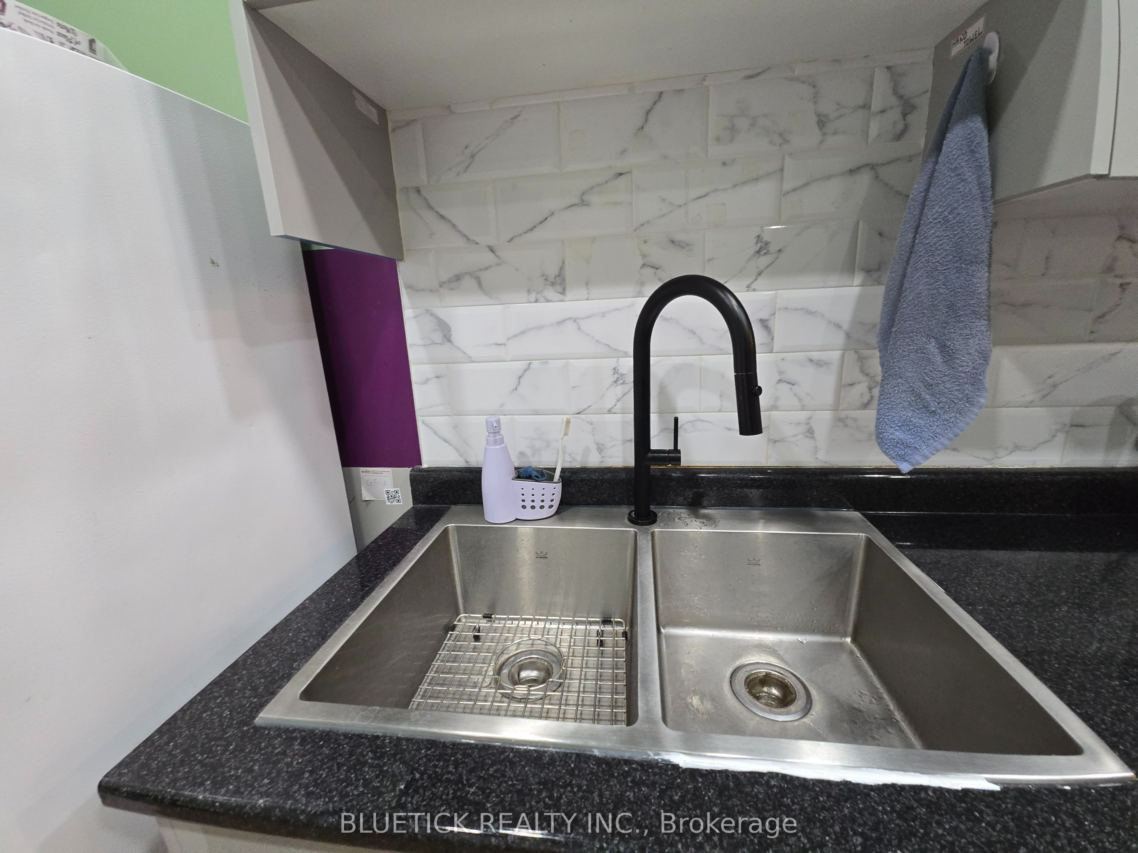 2687 Kipling Avenue 10b Property Photo 16