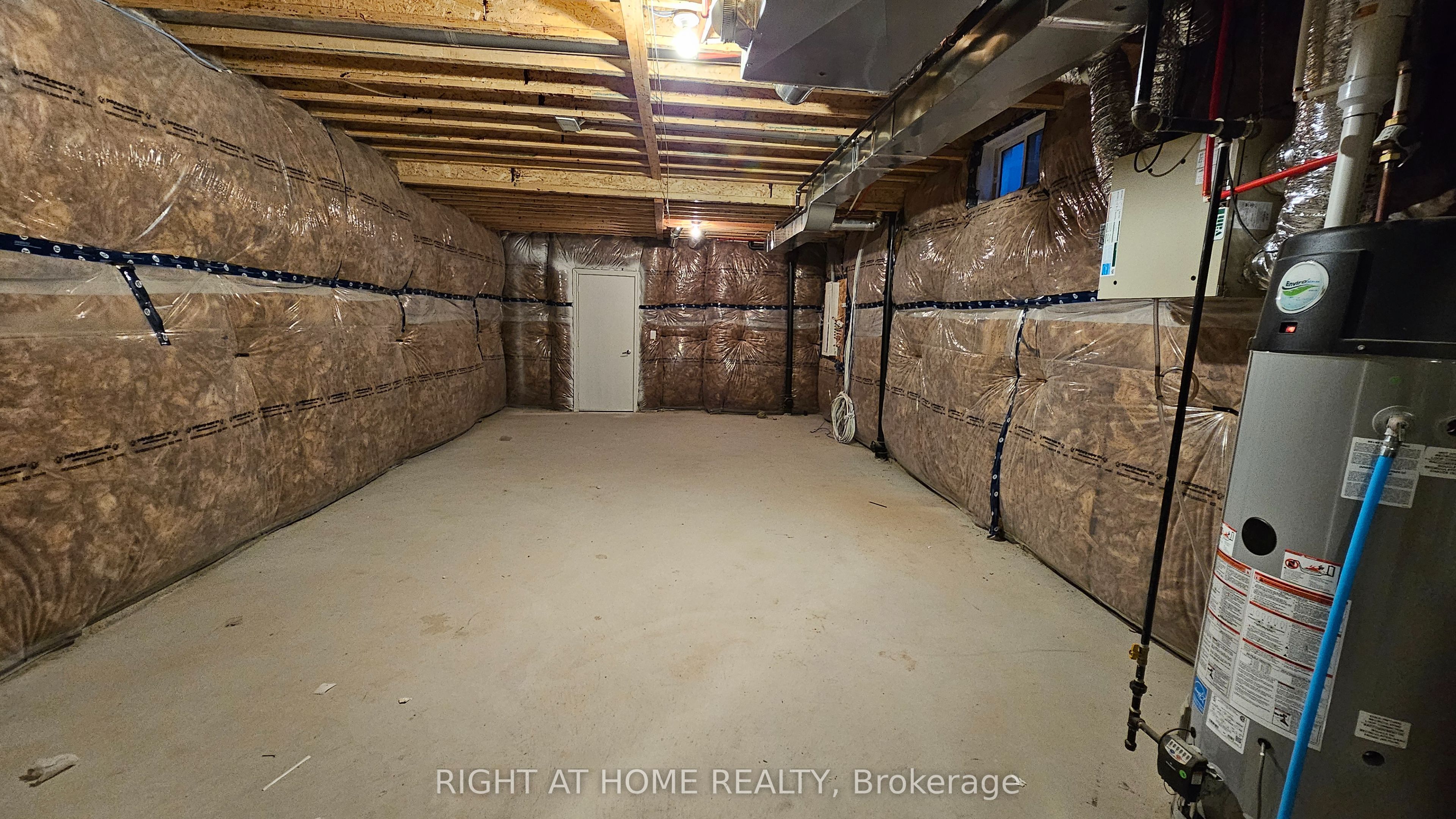 3175 Daniel Way Property Photo 35
