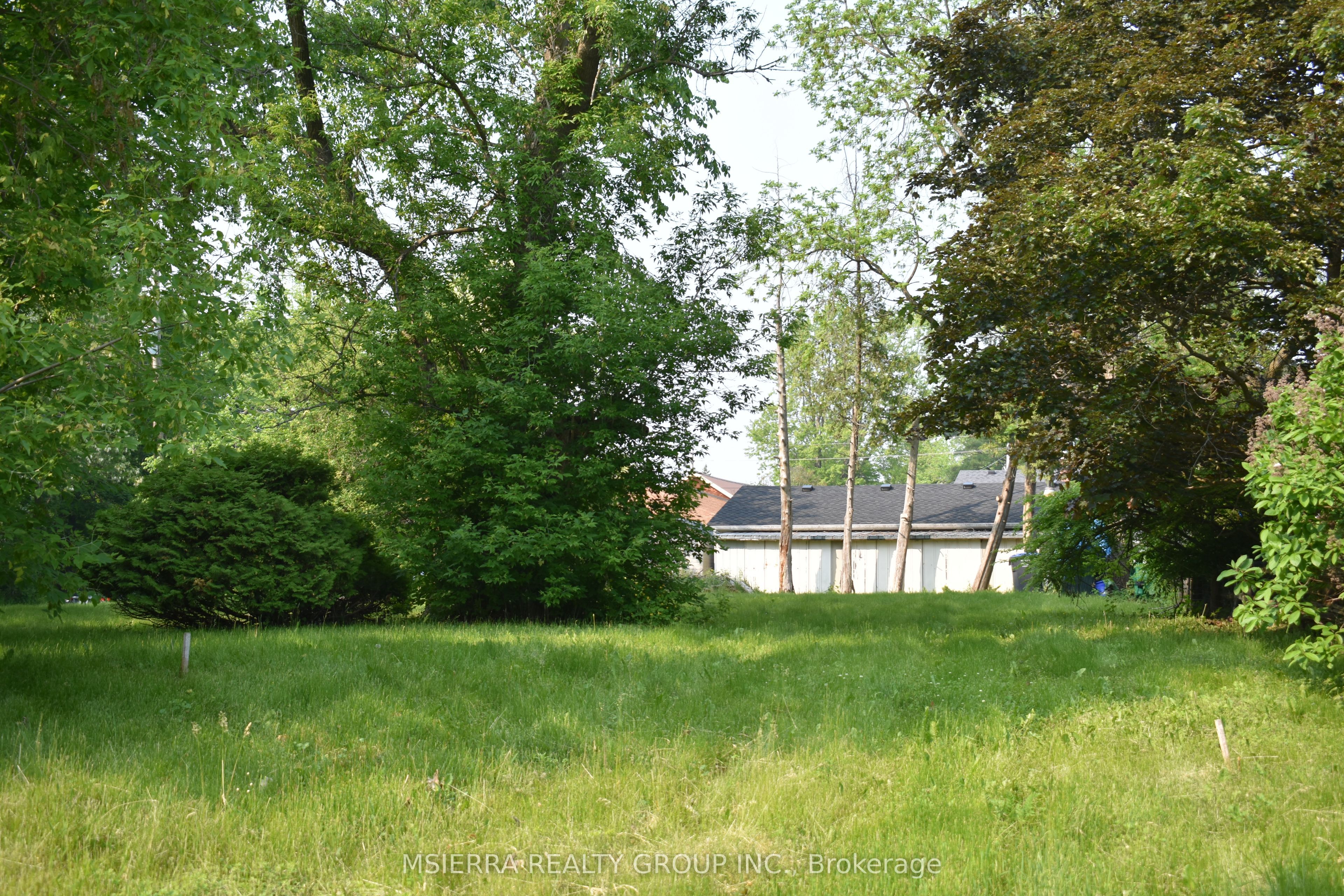 4 Walker Rd W Property Photo 19