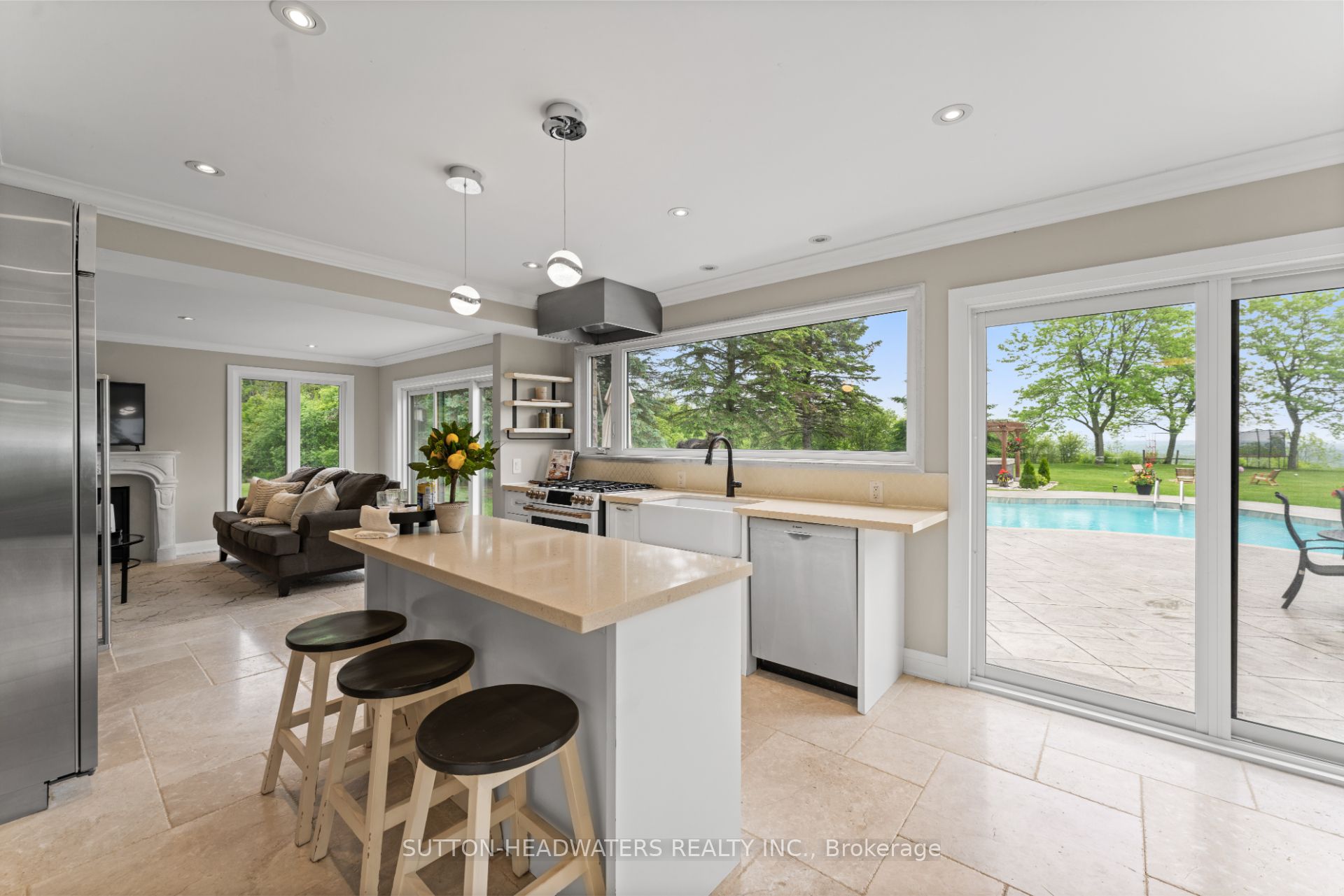 15415 Clayhill Road Property Photo 9