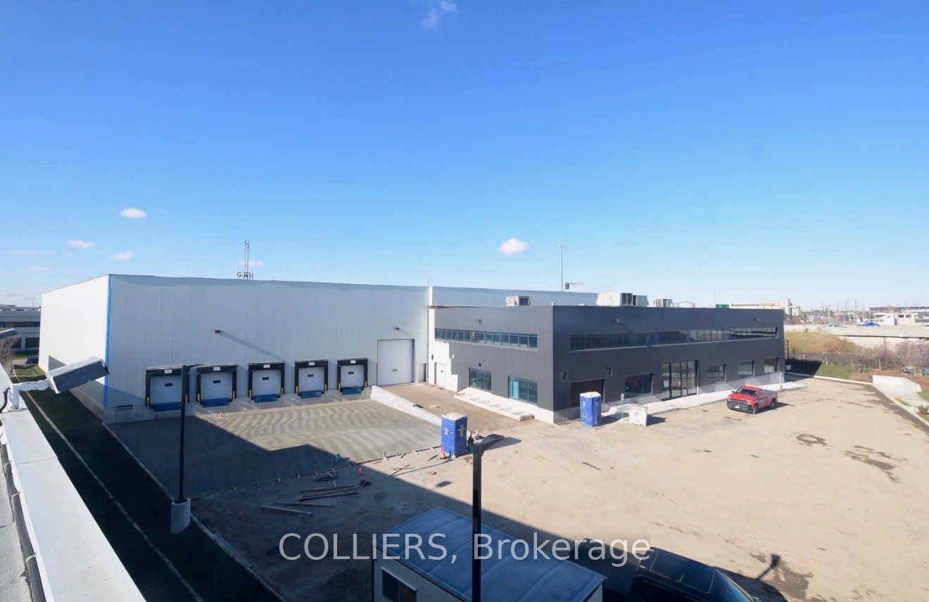 400 Carlingview Drive Property Photo 1