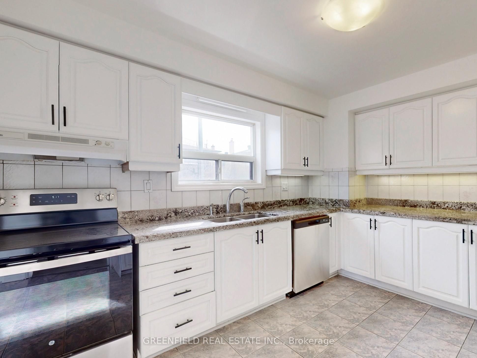 3131 Weston Road Property Photo 12
