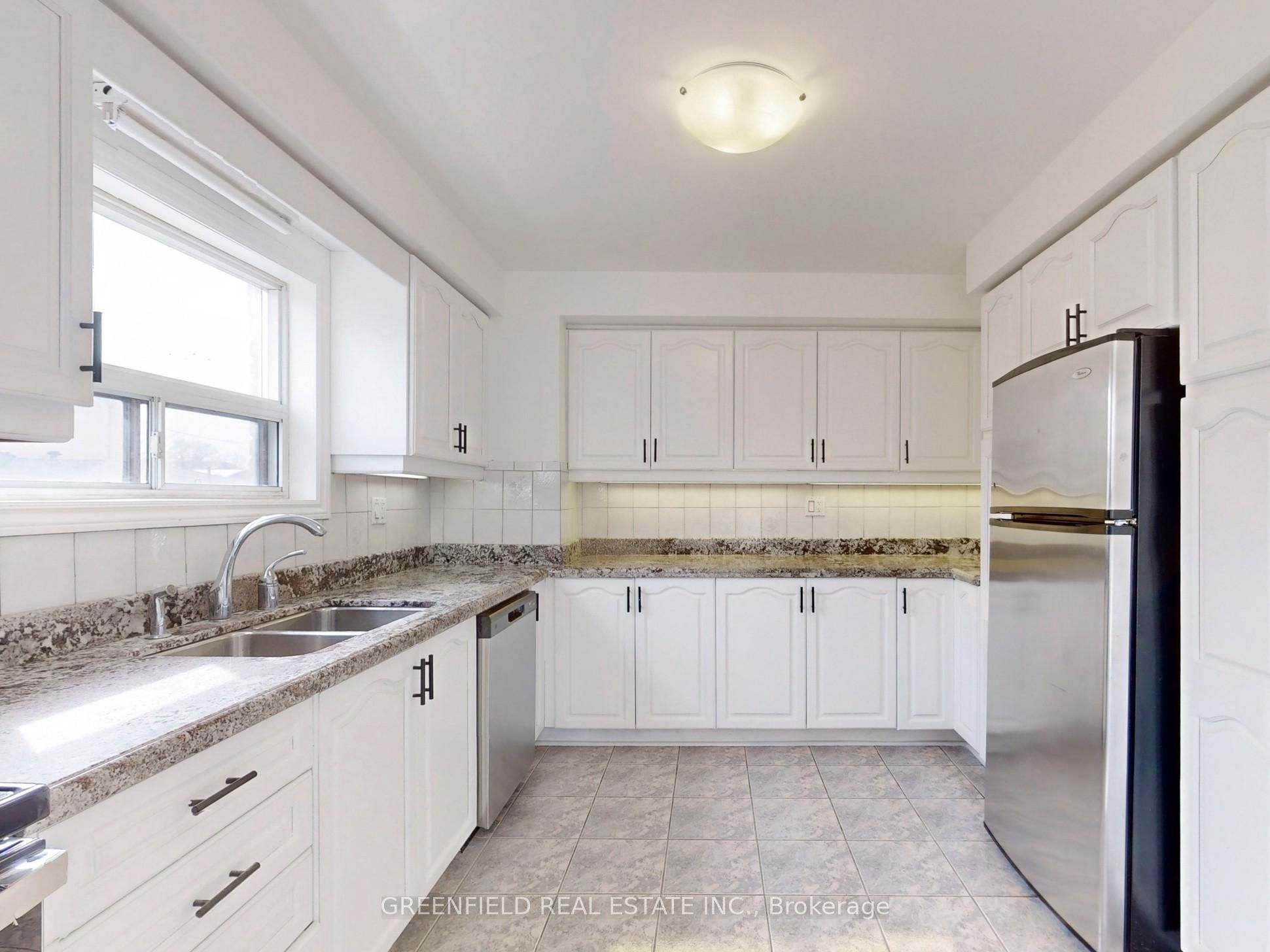 3131 Weston Road Property Photo 13