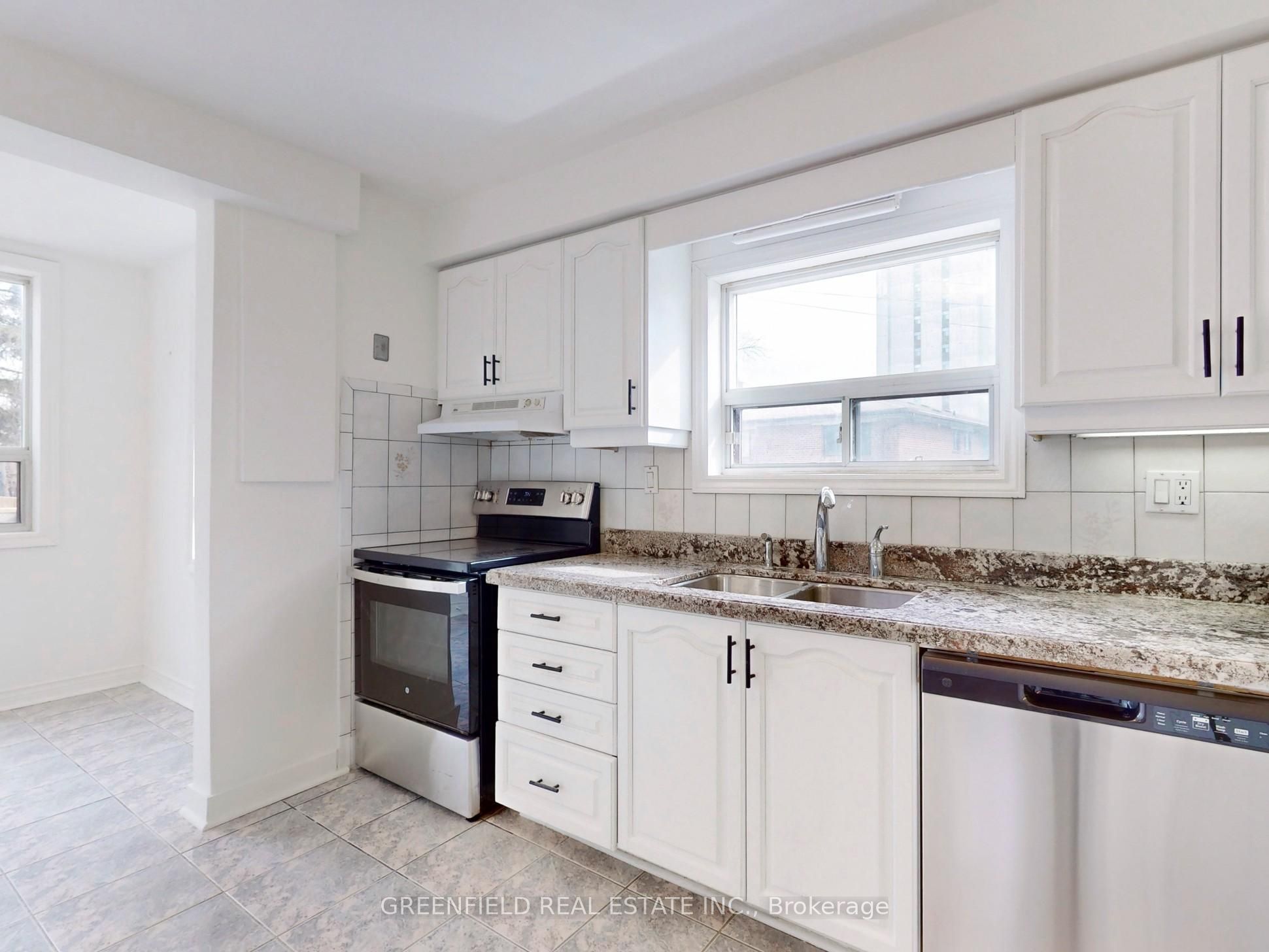 3131 Weston Road Property Photo 14