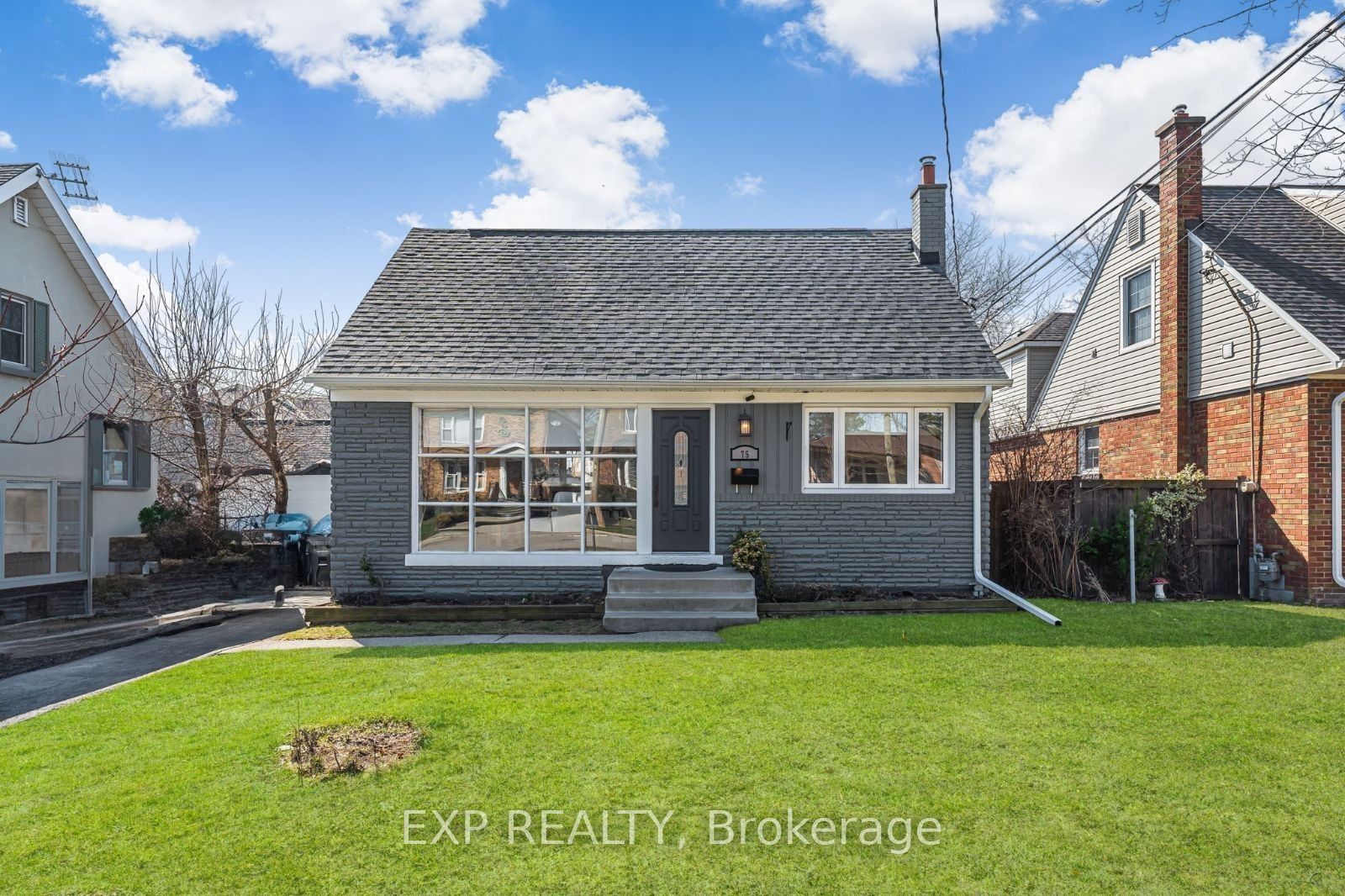 75 Alder Crescent Property Photo 1