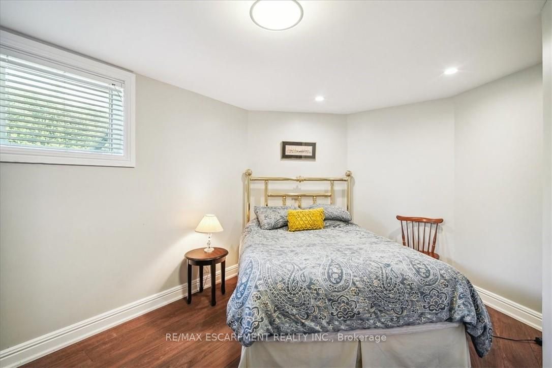 1425 Plains Road W Property Photo 35