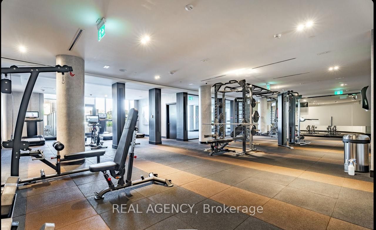 270 Dufferin Street 821 Property Photo 8