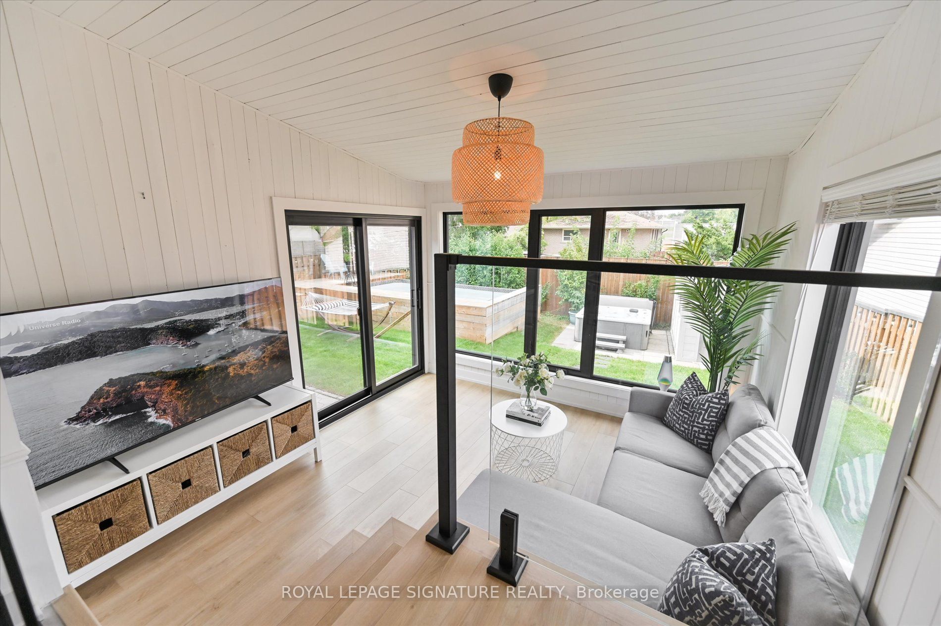 995 Dormer Street Property Photo 17