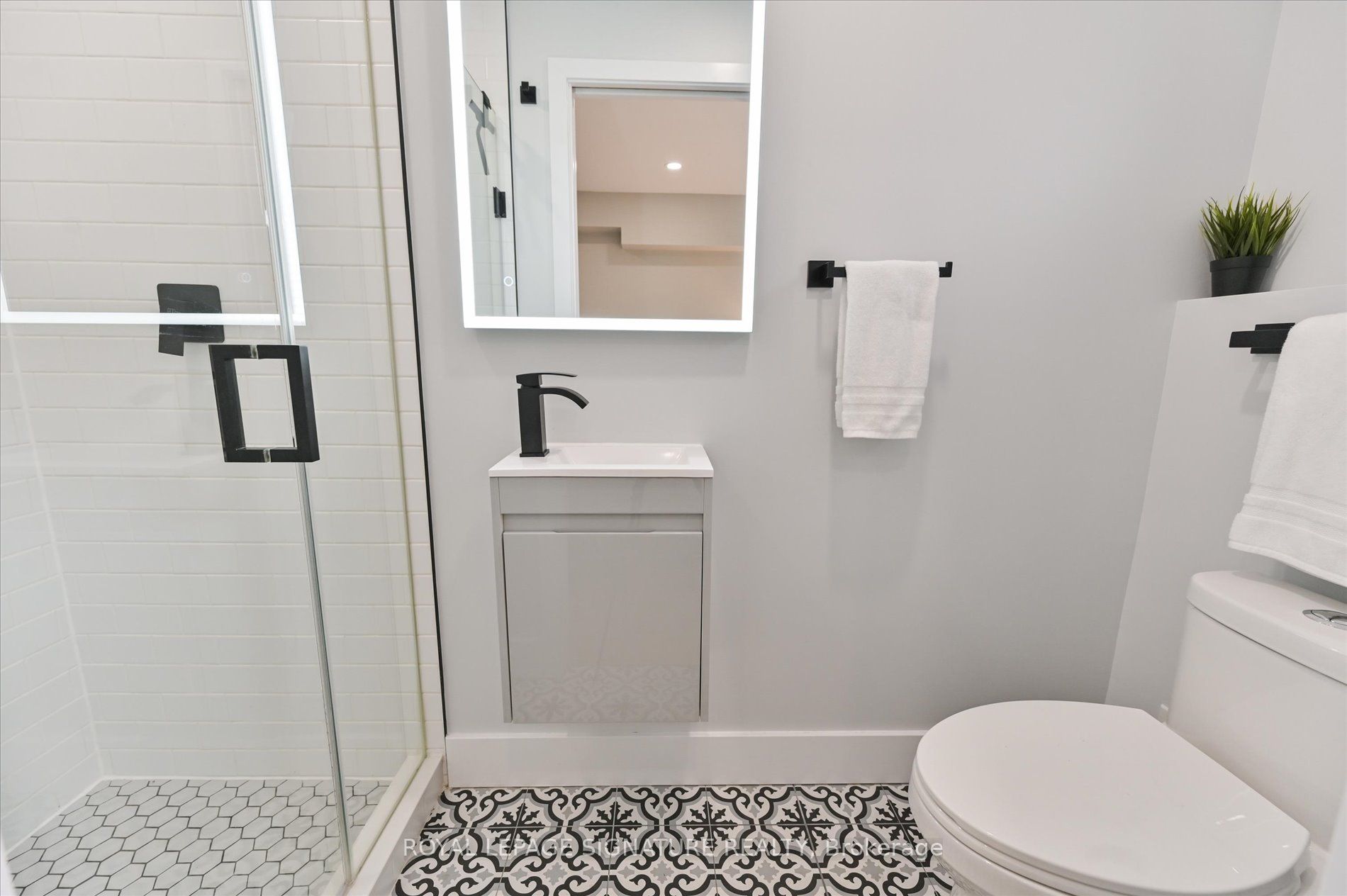 995 Dormer Street Property Photo 26