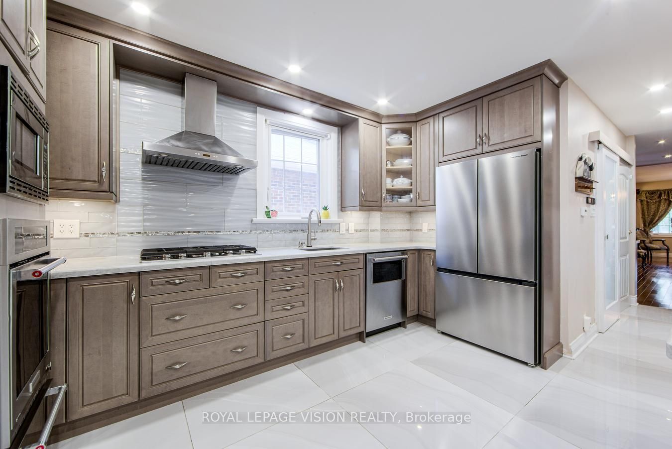 79 Foxwell Street Property Photo 1