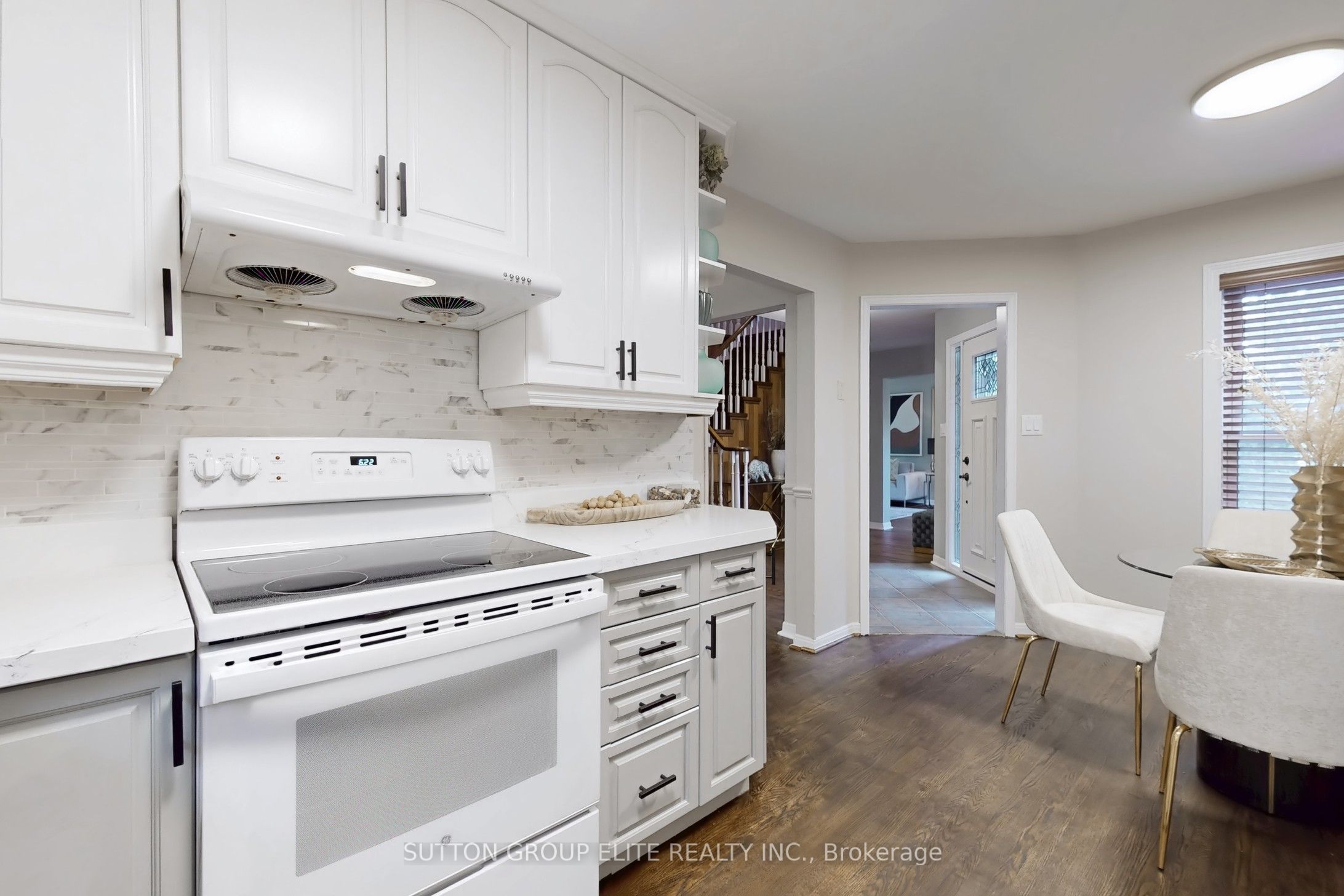 4280 Fieldgate Drive Property Photo 11