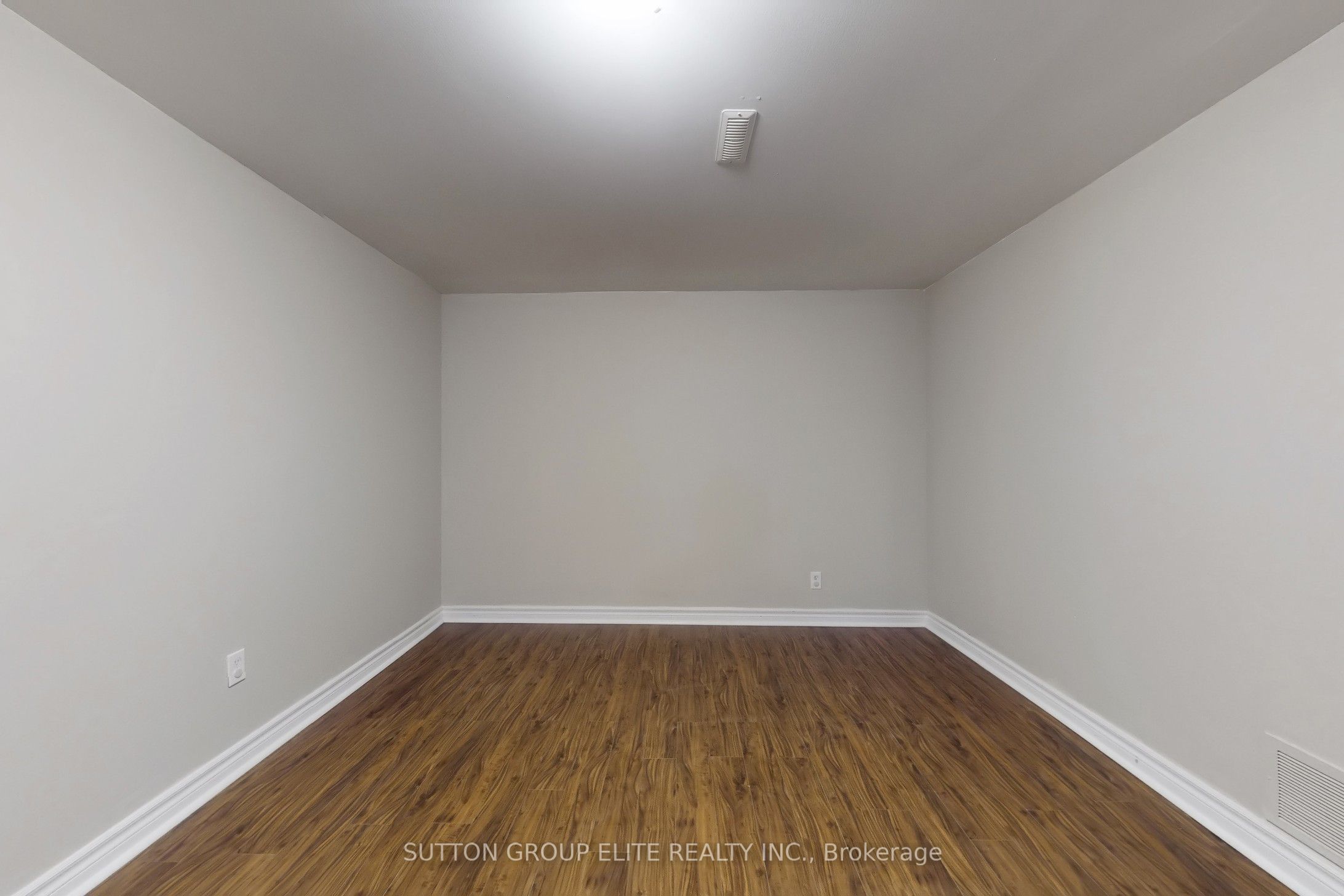4280 Fieldgate Drive Property Photo 32